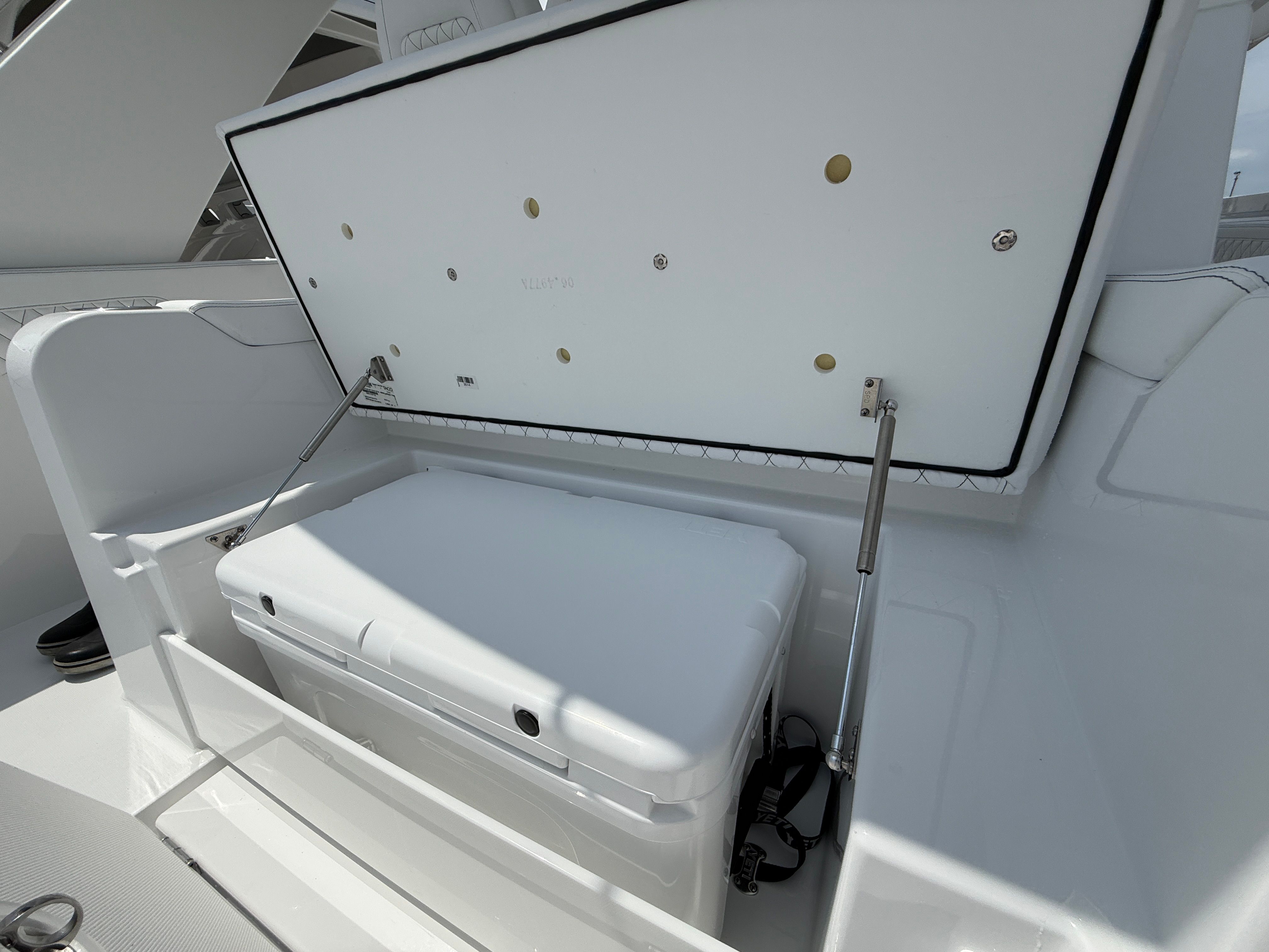 2026 Intrepid 35 PANACEA - 17