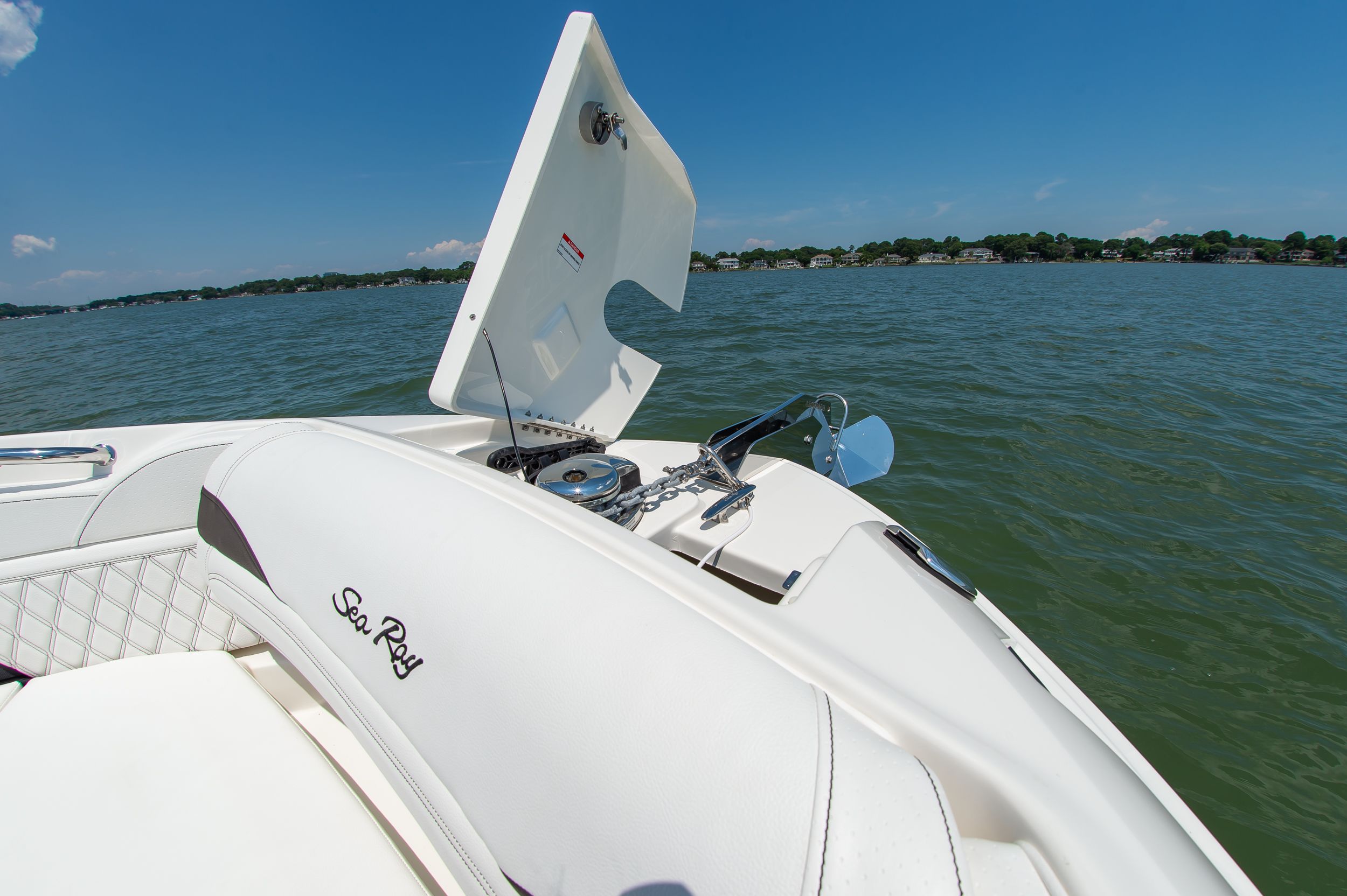 2023 Sea Ray SLX 260 - 15