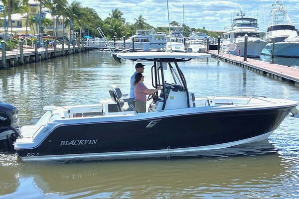 2021 Blackfin 252