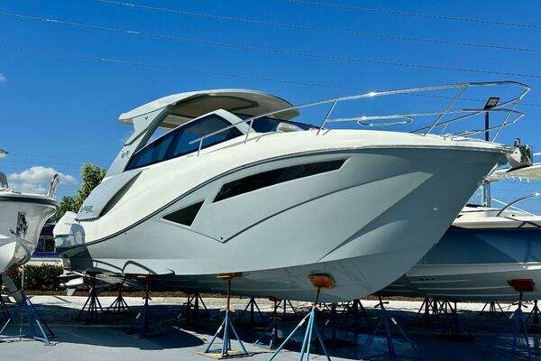 2024 NX Boats 360 Sport Coupe
