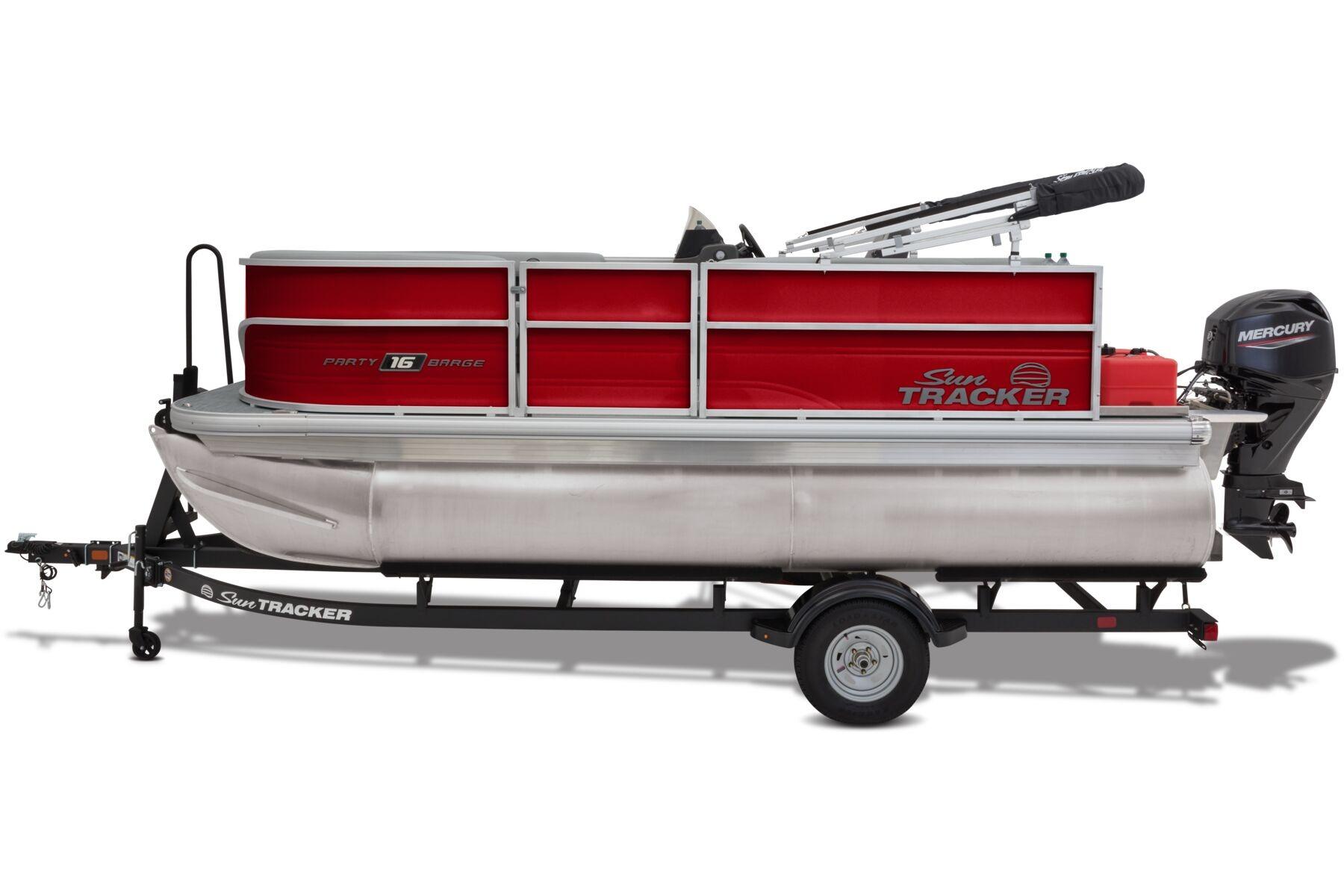 2026 Sun Tracker Party Barge 16 DLX - 34