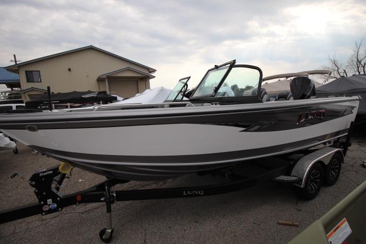 2025 Lund 2075 Tyee