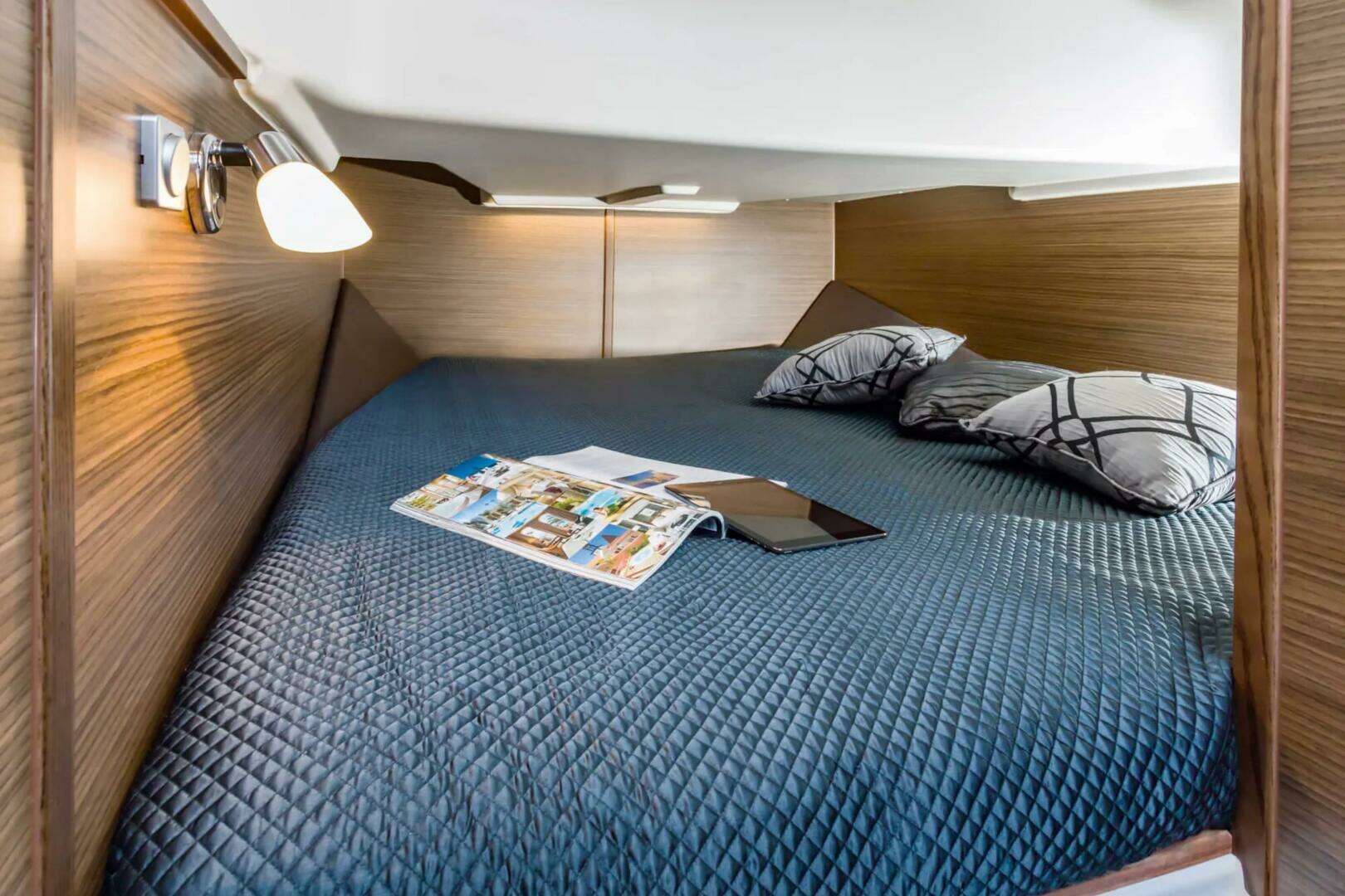 2017 Hanse Fjord 36’ Open - Image 13