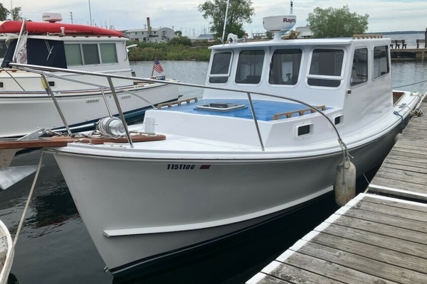 2000 Seaworthy Downeast 28