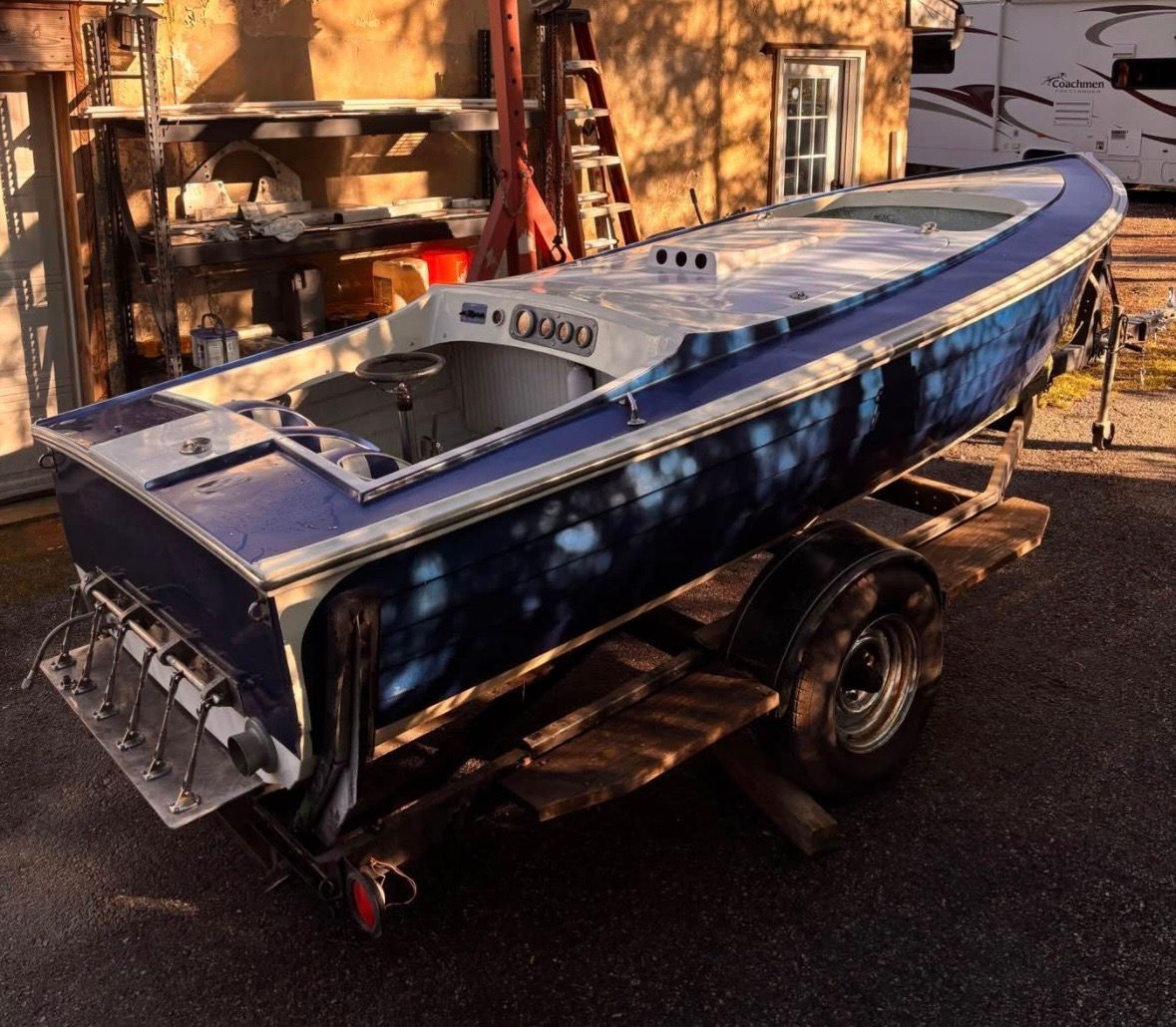 1982 Custom Jersey Speed Skiff - 3