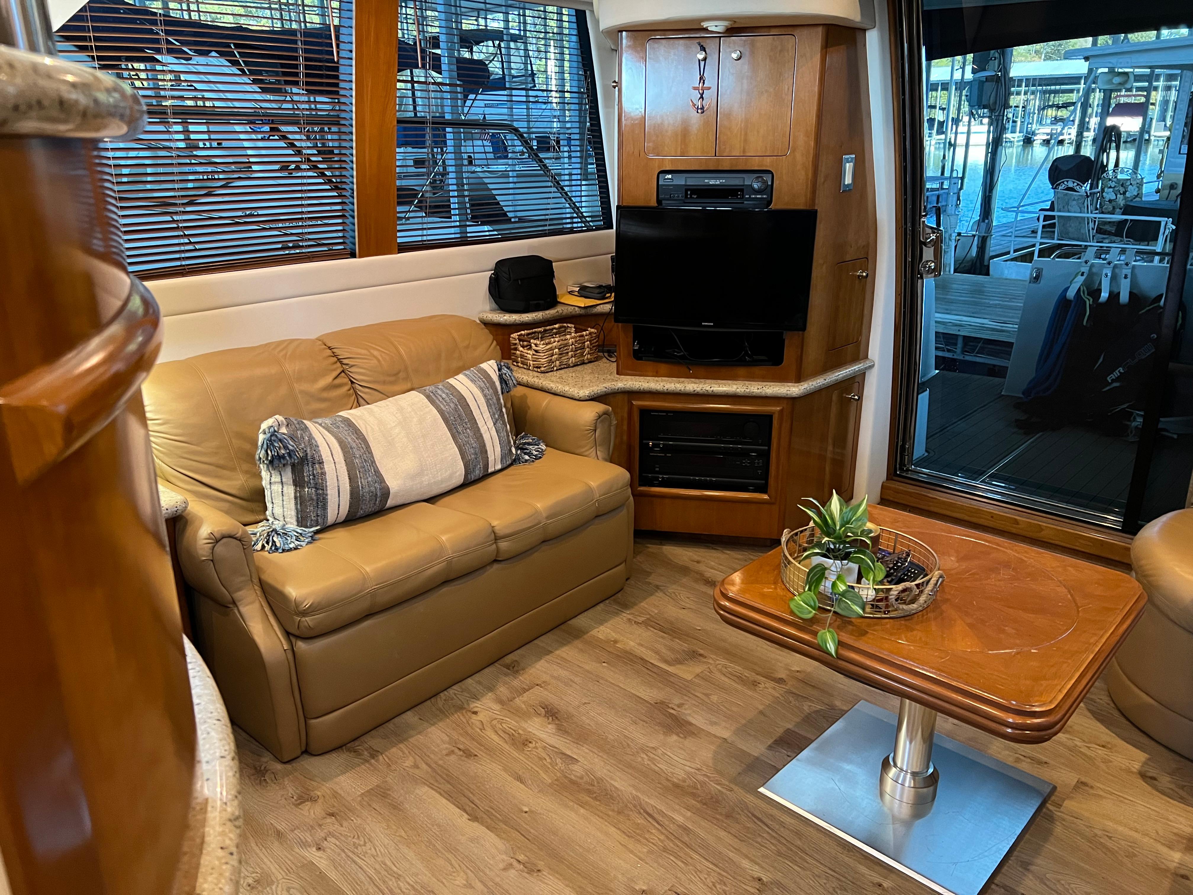 2001 Carver 450 Voyager Pilothouse - 69