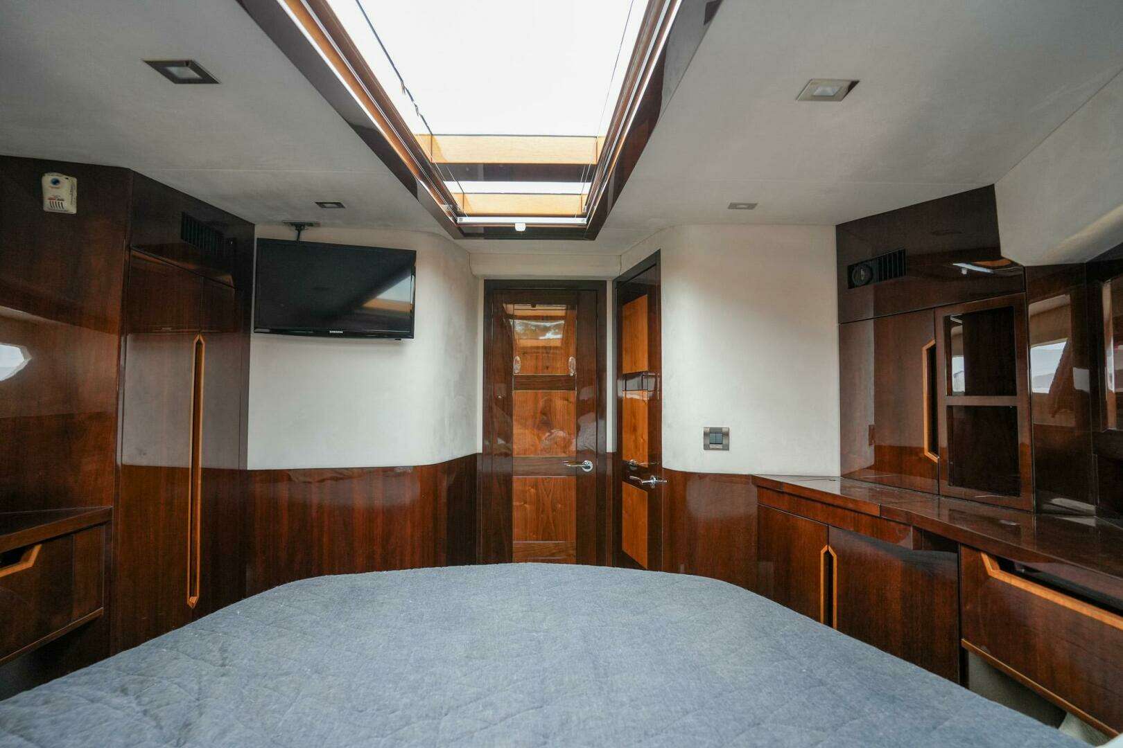 2017 Galeon 43 SKY - Image 36