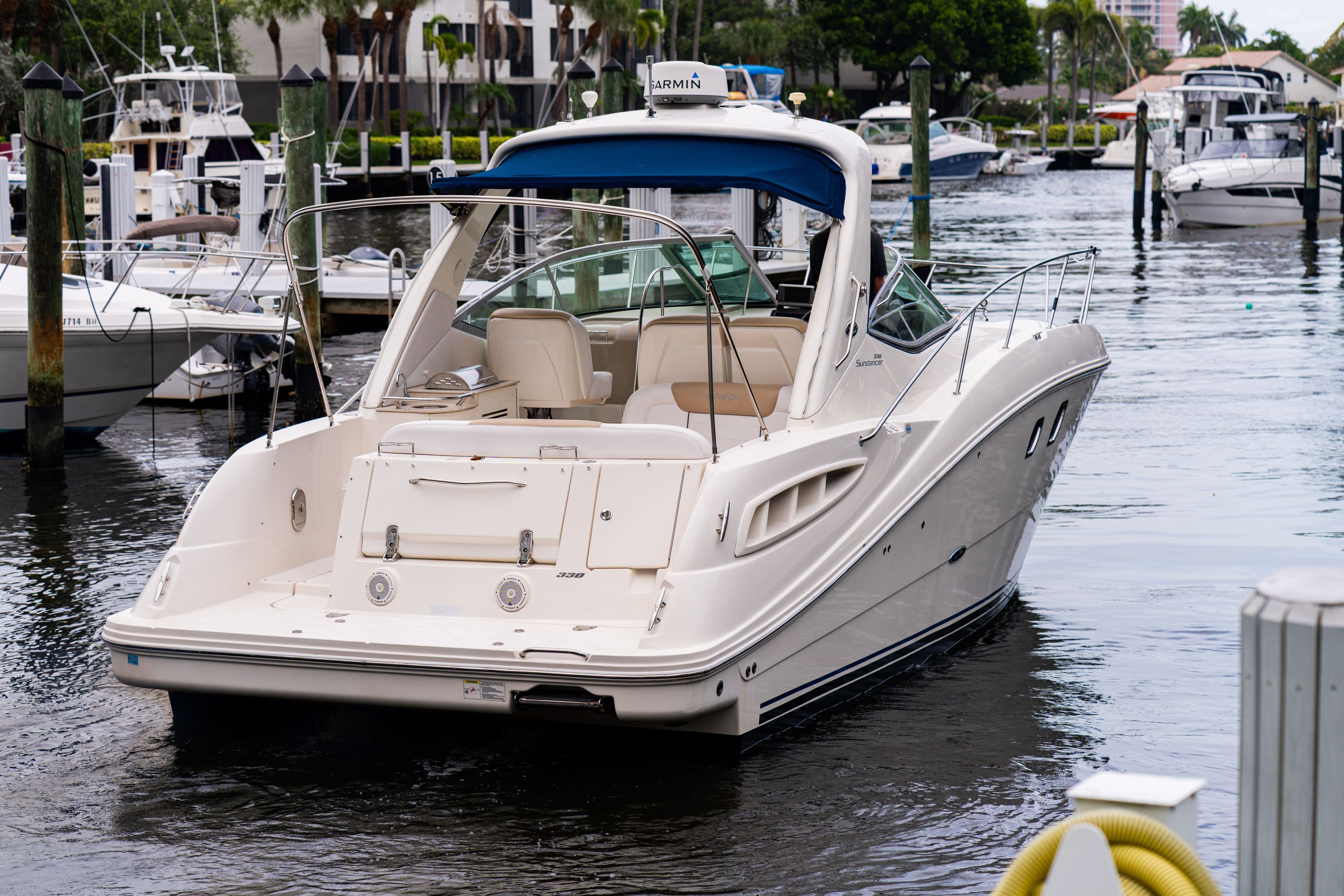 2010 Sea Ray Sundancer 330 - 16