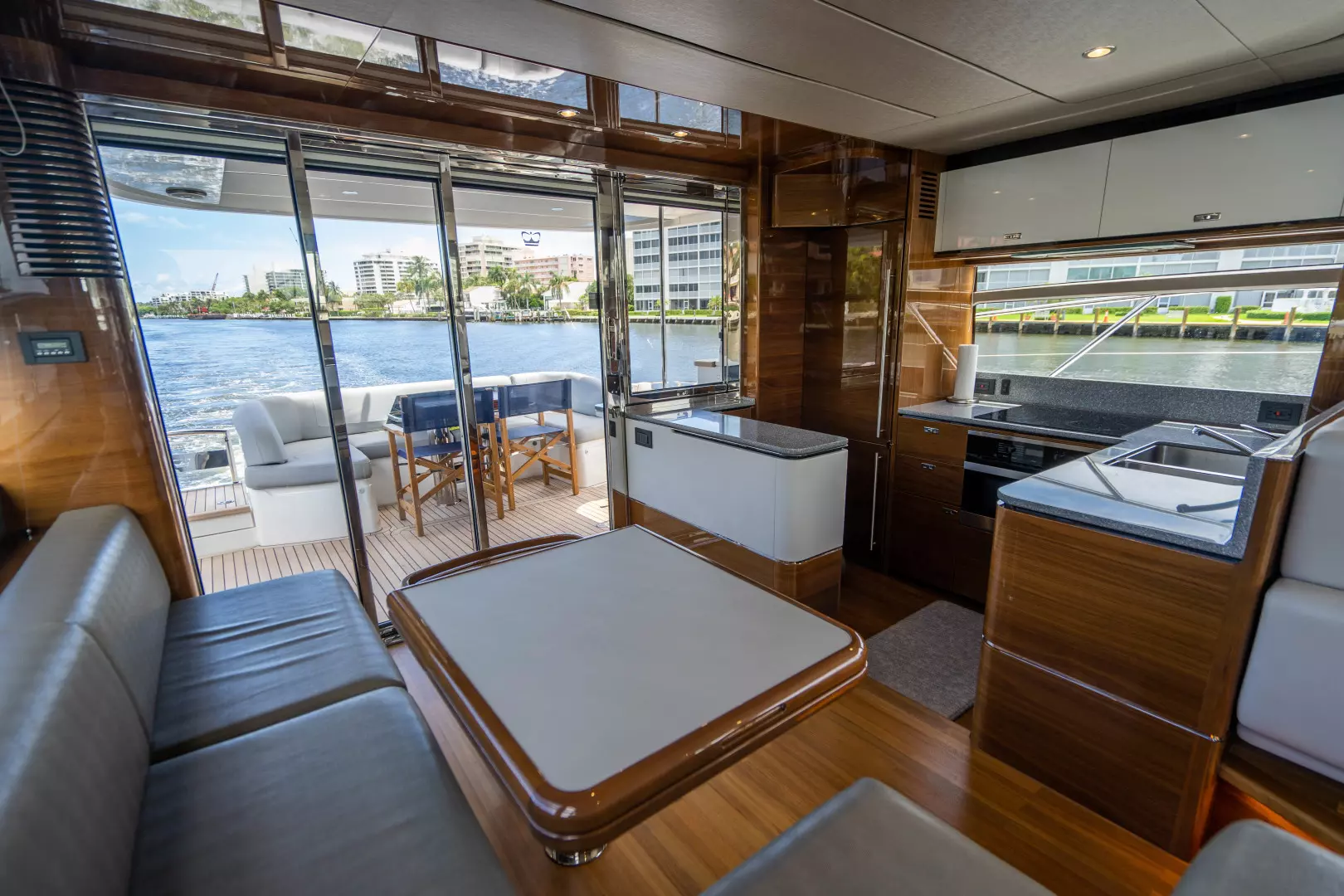 2018 Princess F62 - Image 72