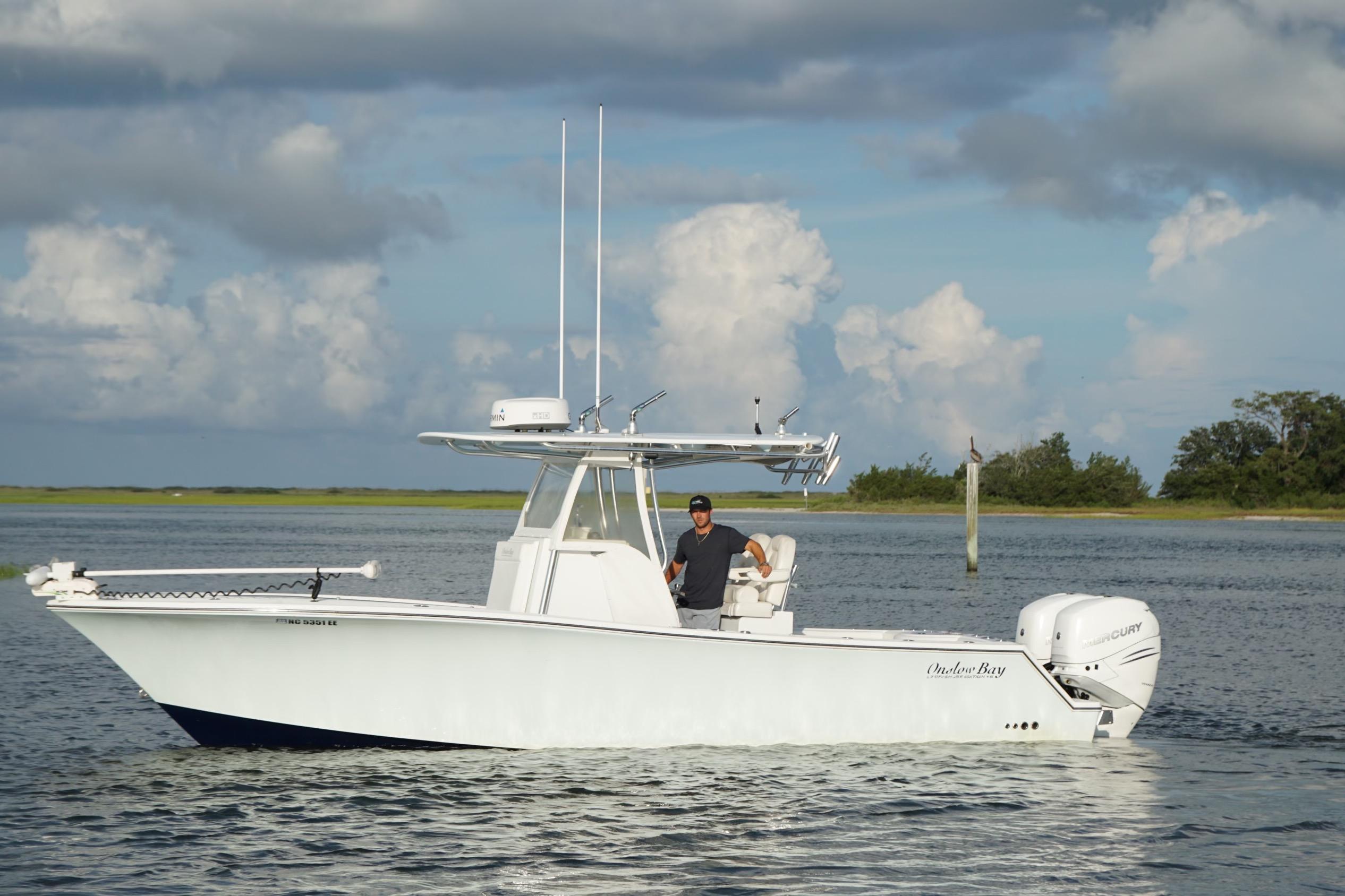 2017 Onslow Bay 27 Offshore