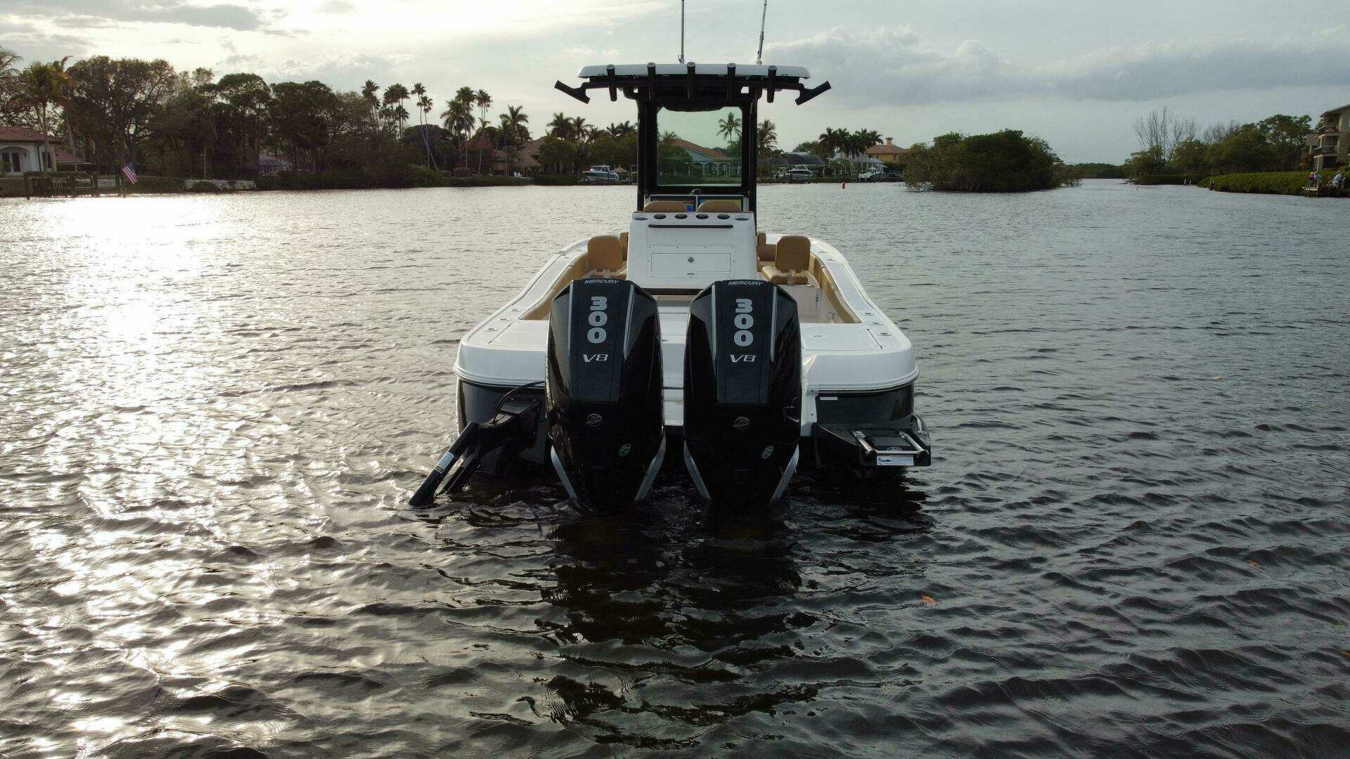 2024 Caymas — - Image 3