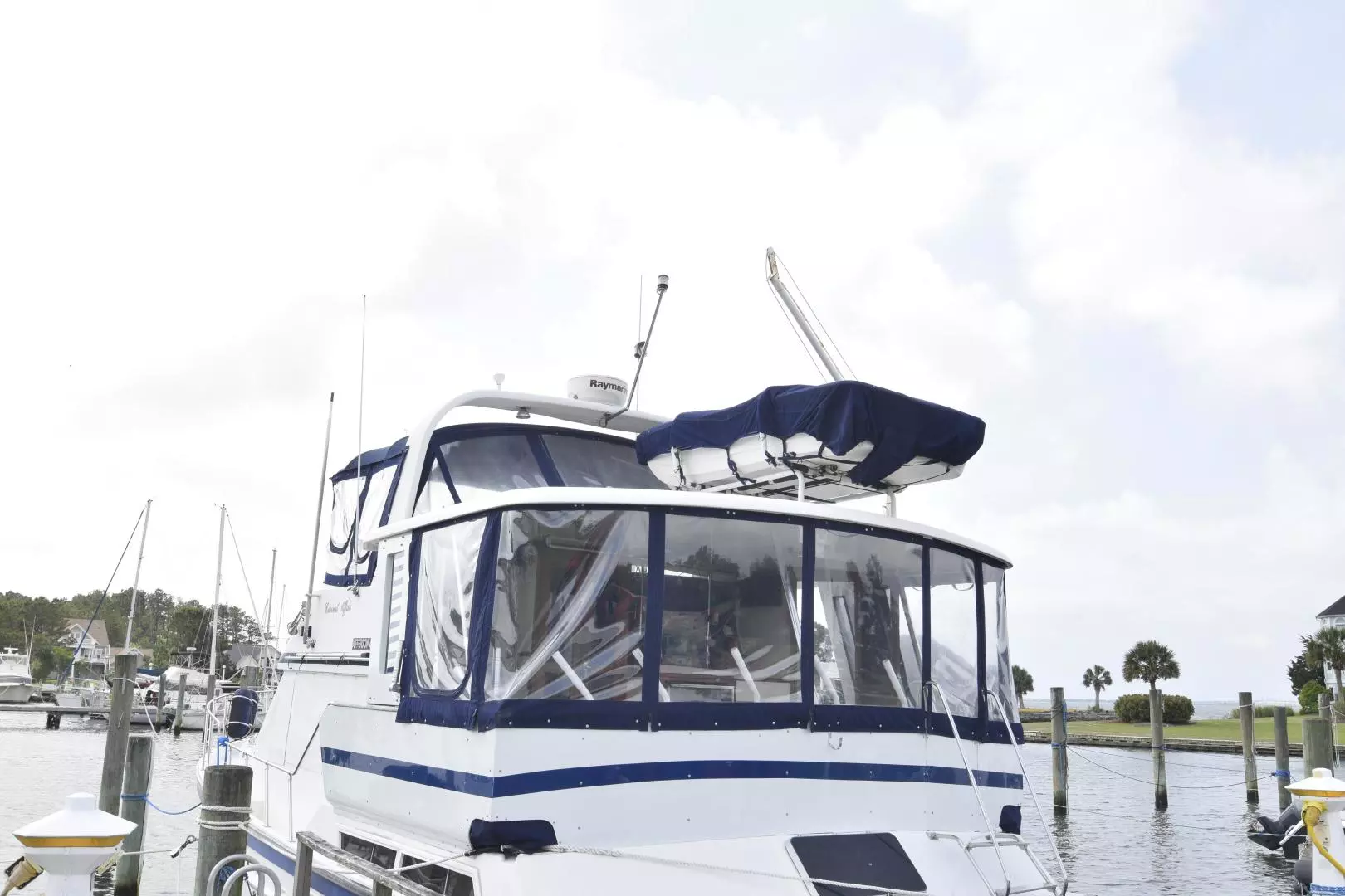 1987 Jefferson Sundeck - Image 73