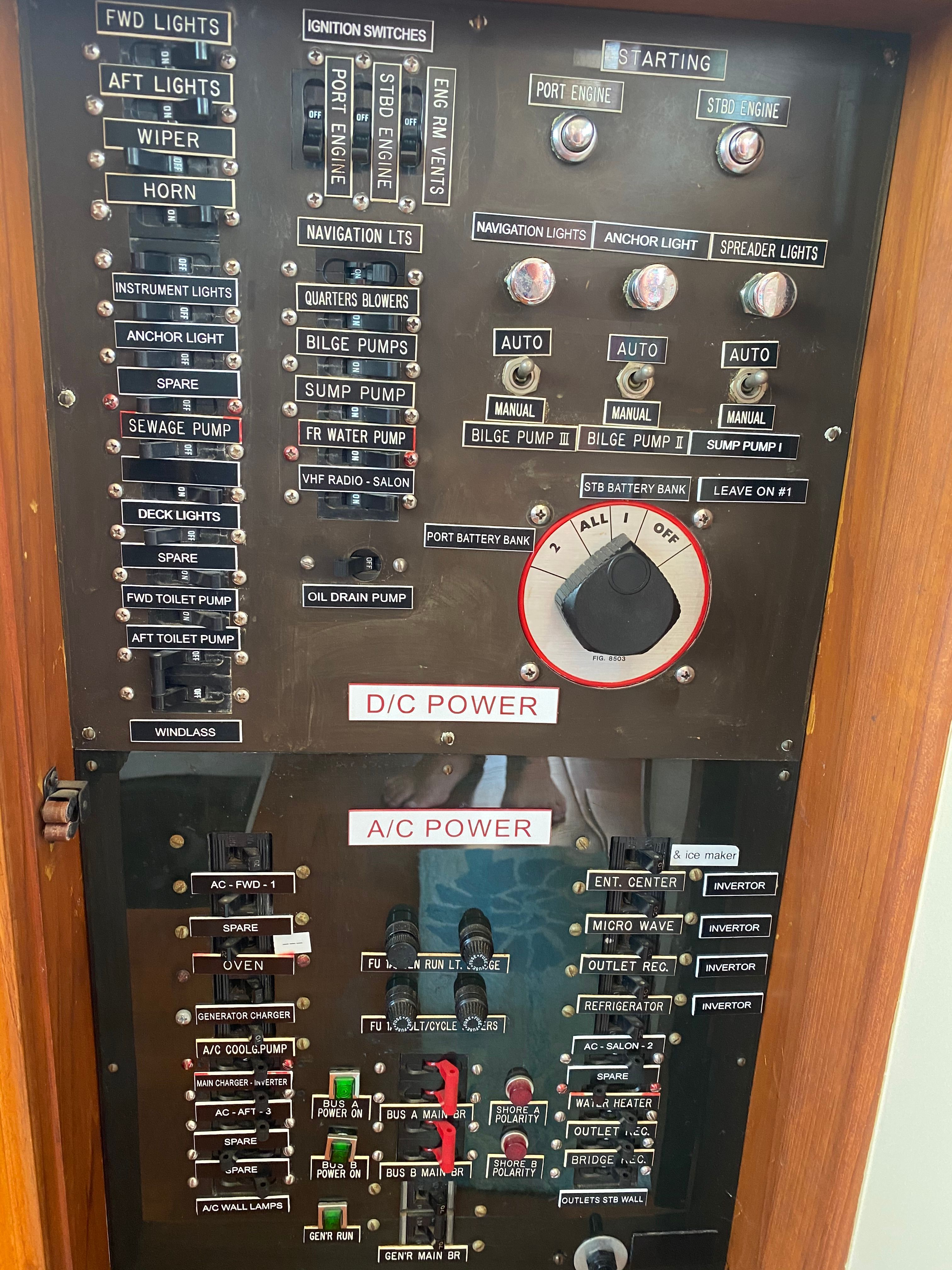 1983 Island Gypsy 44 Flush Deck - 55