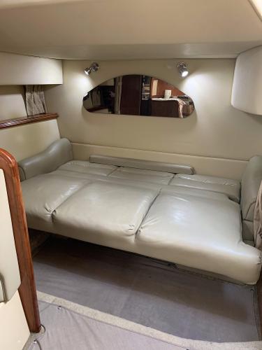 2006 Cruisers Yachts 320 Express - 12