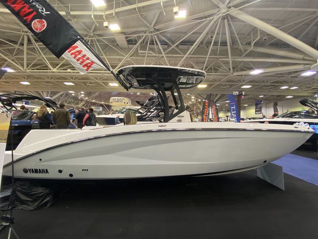 2024 Yamaha Boats 255 FSH Sport H - 2