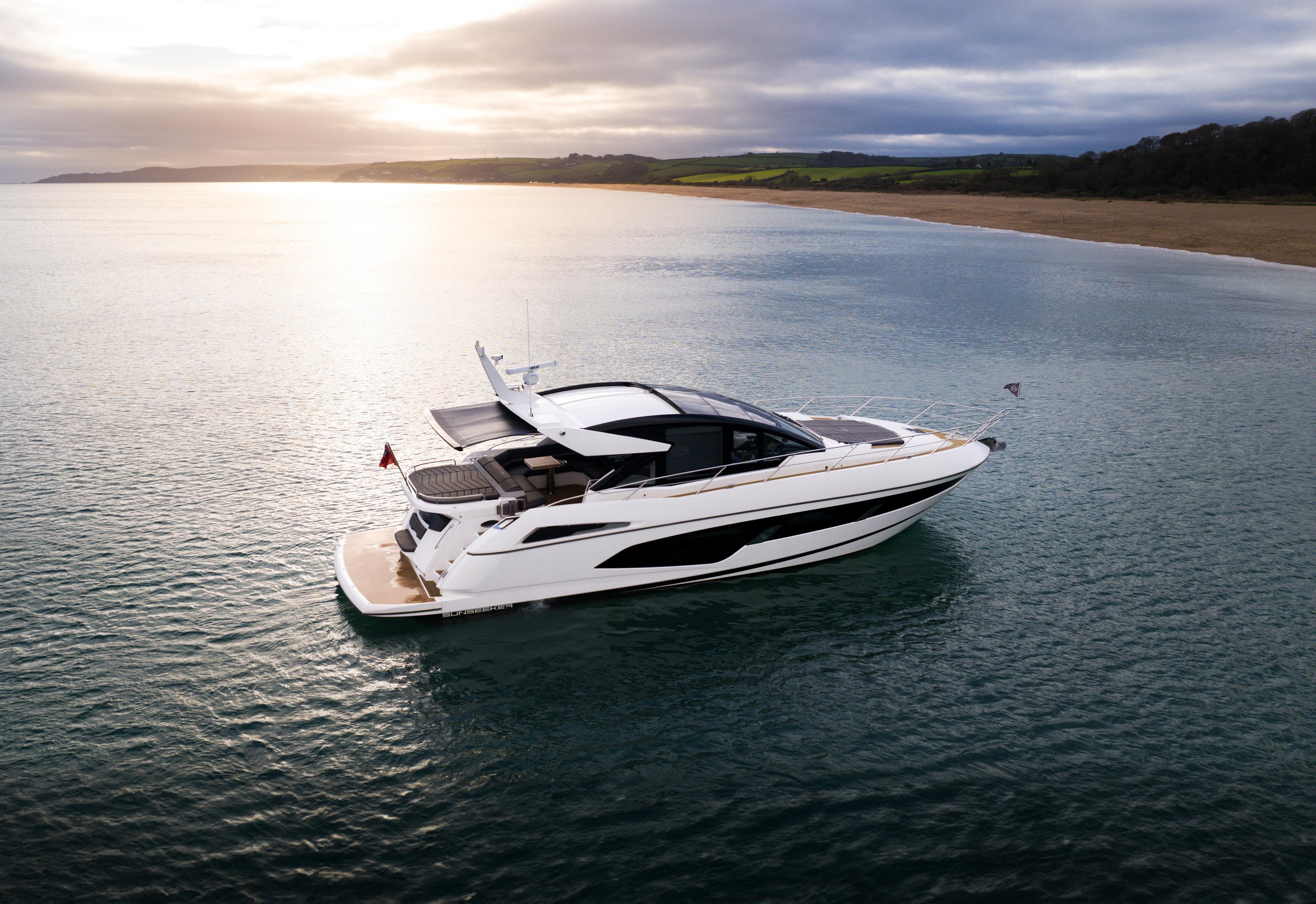 2021 Sunseeker Predator 60 EVO