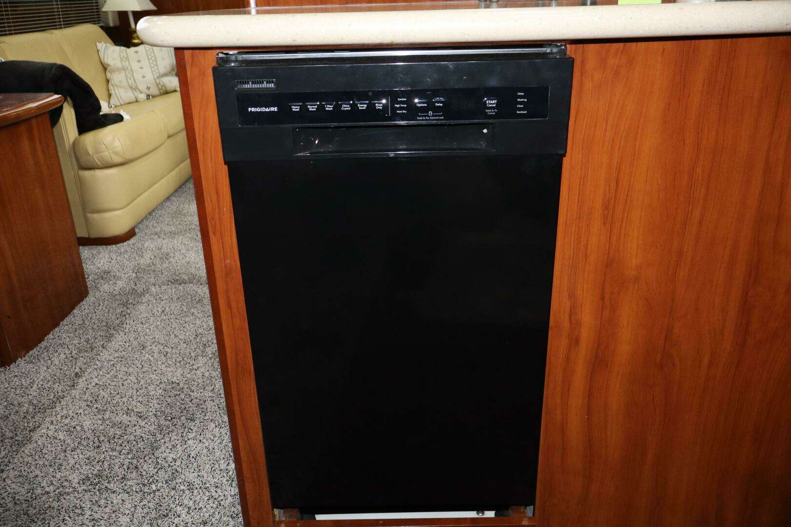 2006 Bluewater 5200 - Image 29