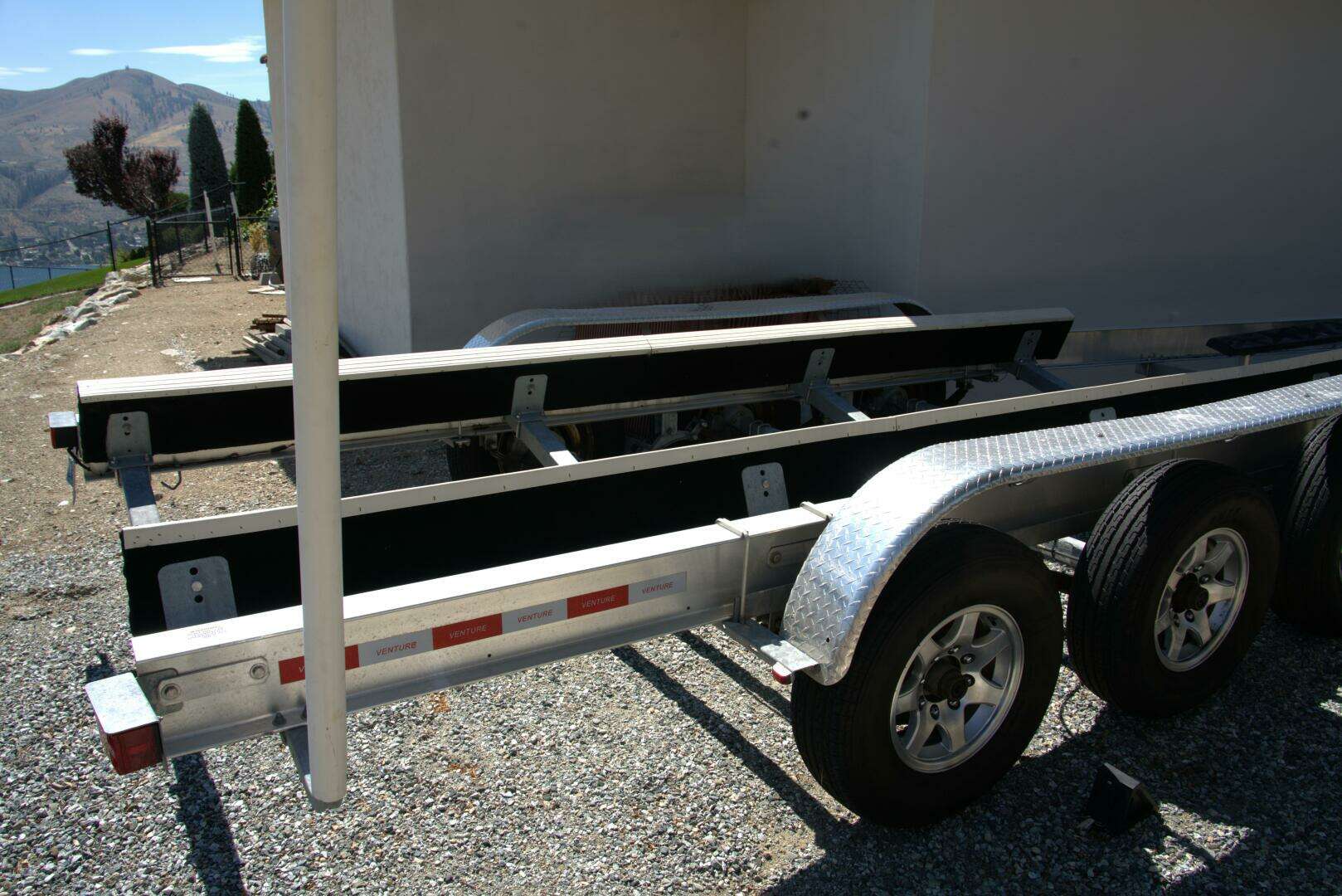 2005 Cobalt COBALT 343 - Image 71