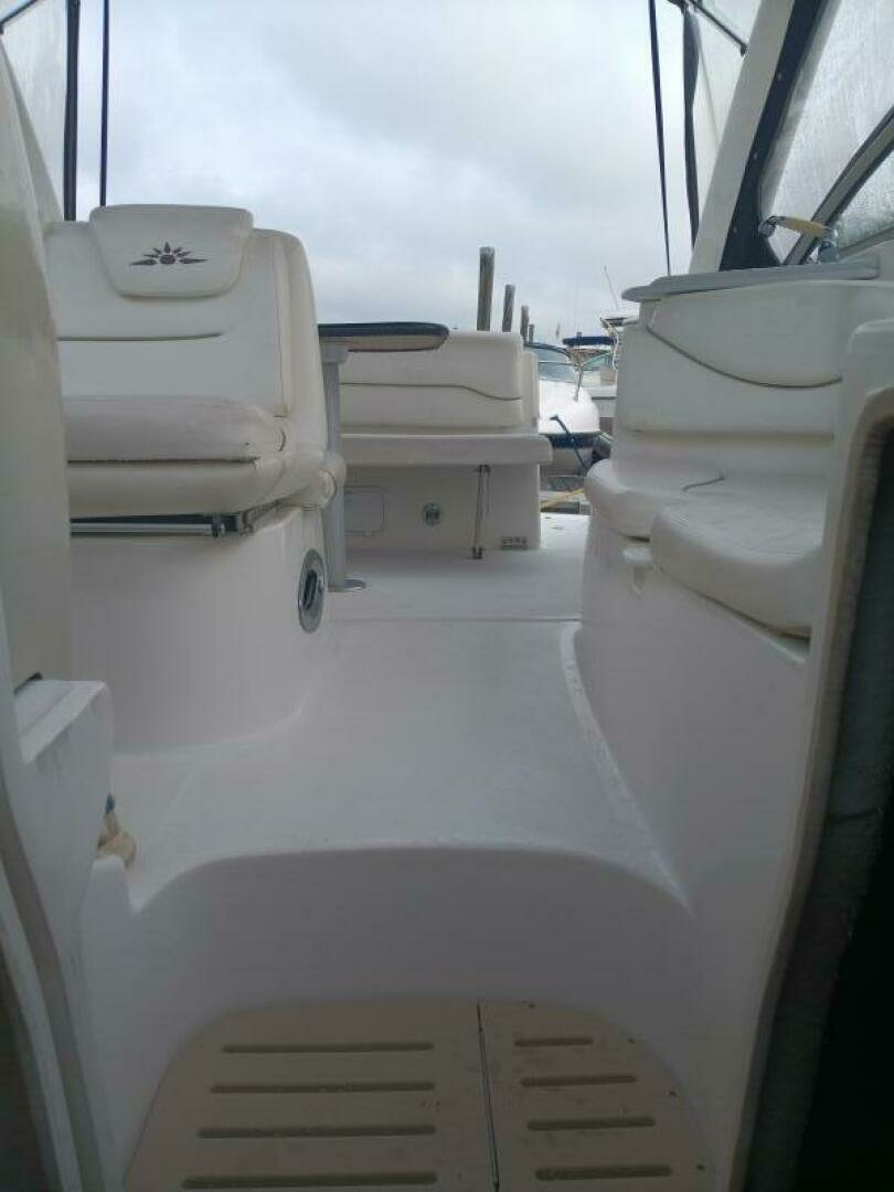 2010 Mariah 270 - Image 6