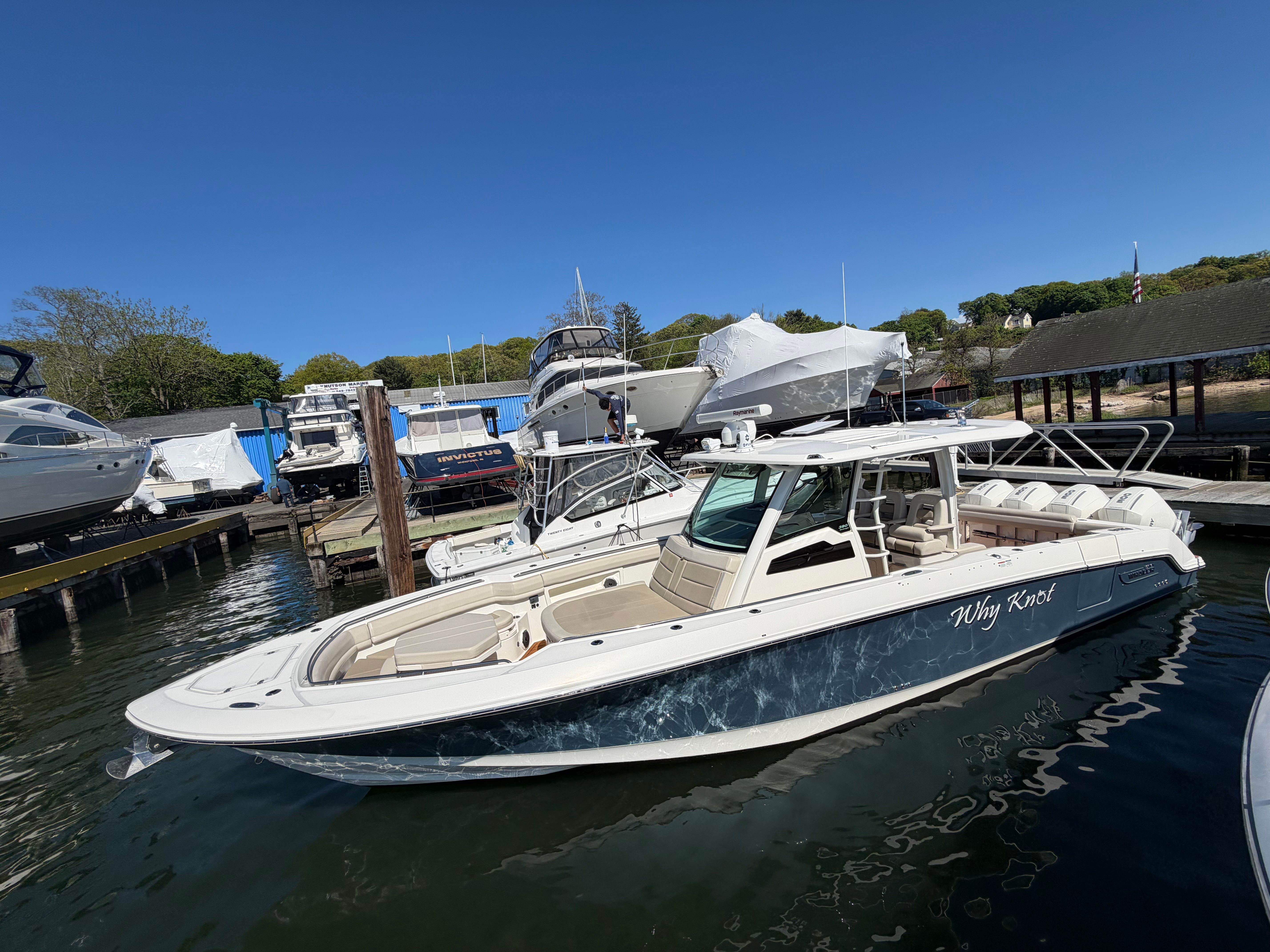 2021 Boston Whaler 380 Outrage - 3