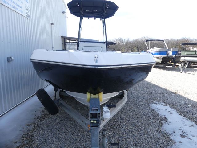 2020 Yamaha Boats 210 FSH Deluxe - 8