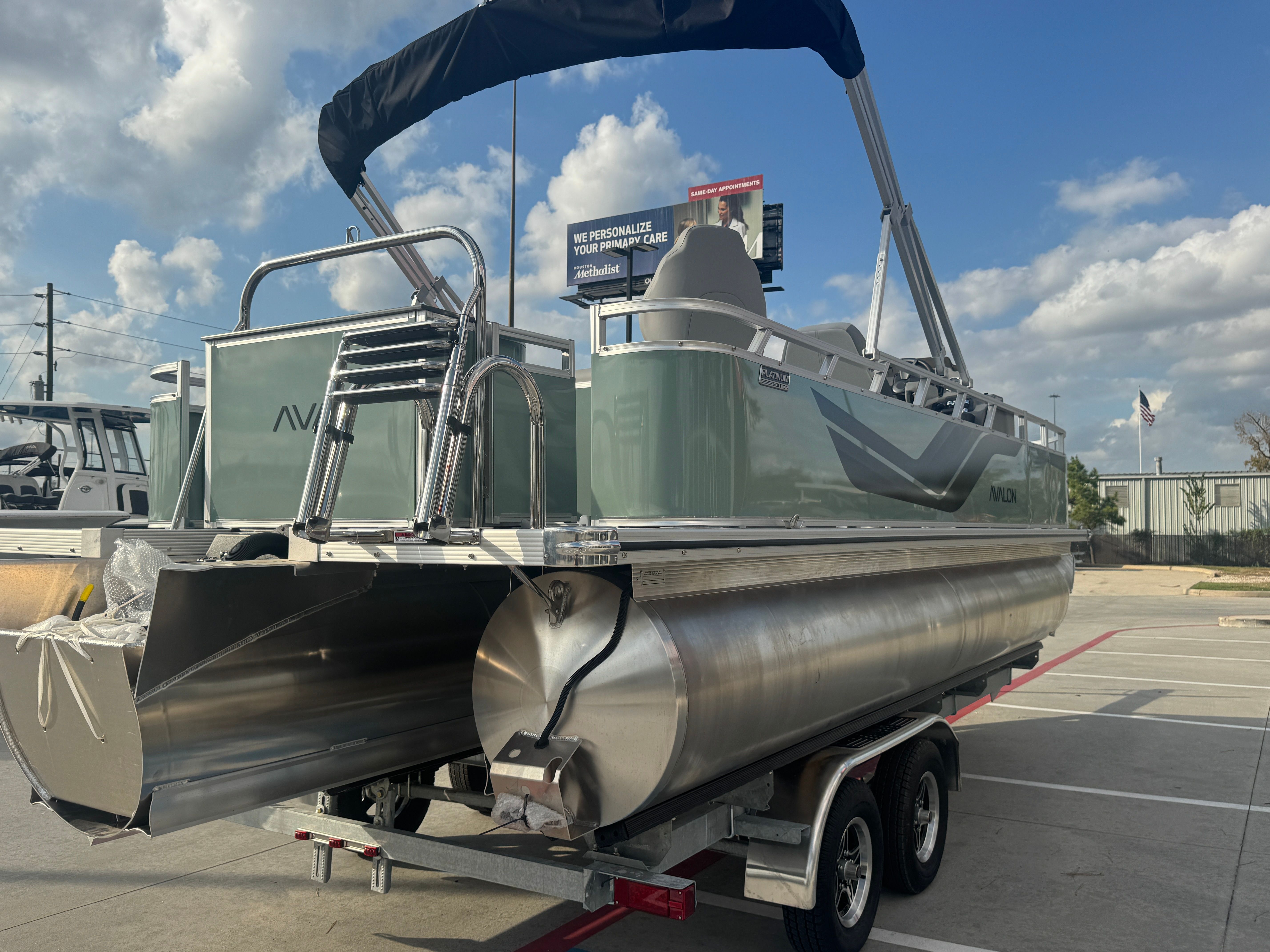 2026 Avalon Venture 85 Quad Fish - 21' - 7