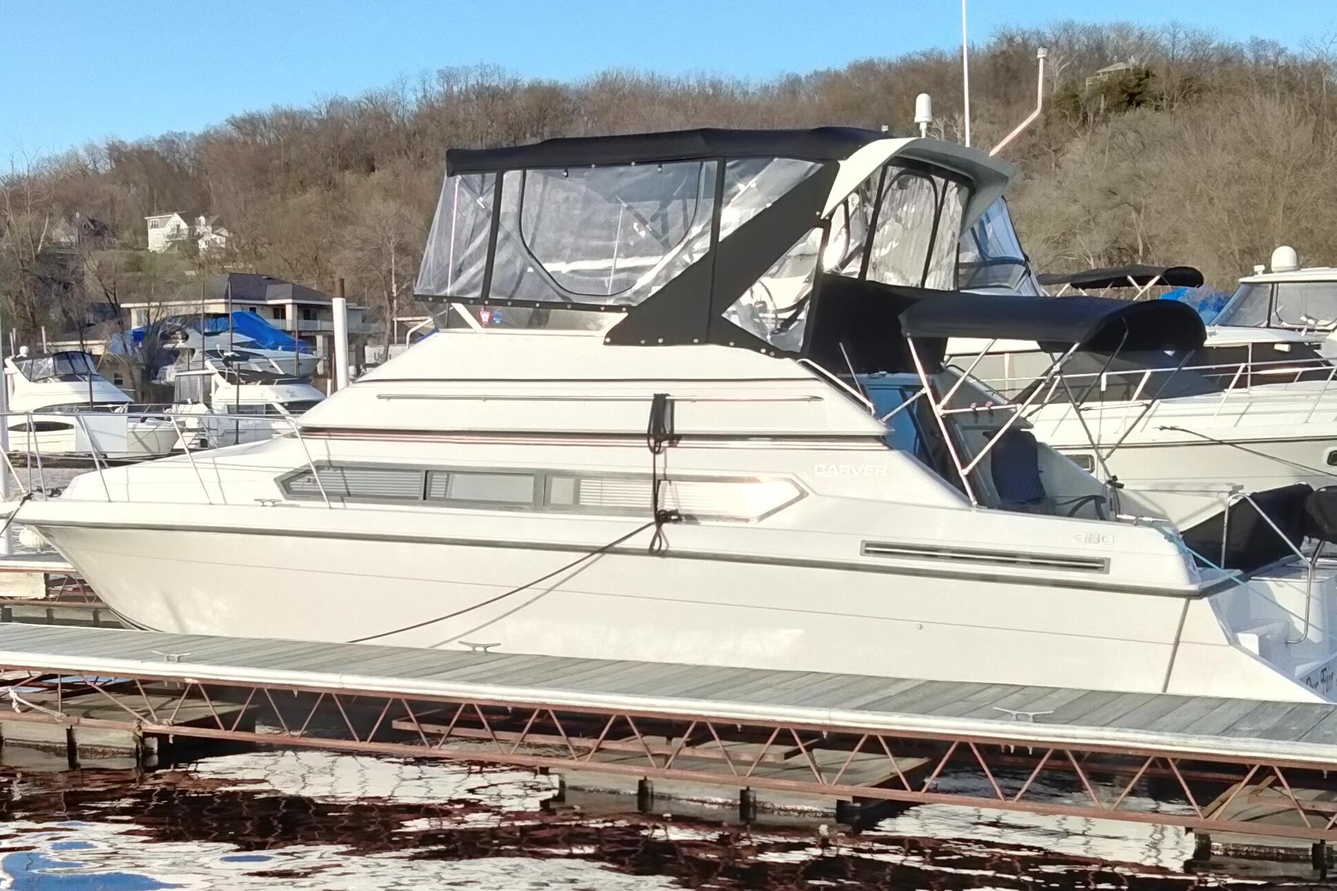 1994 Carver 380 Santego