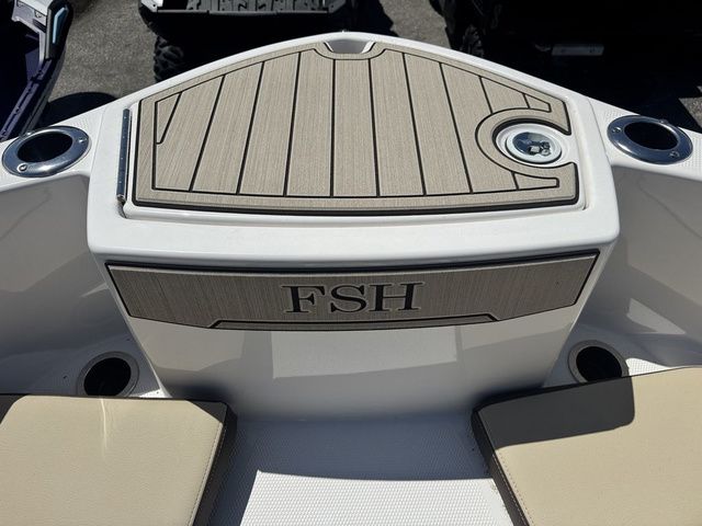 2026 Yamaha Boats 255 FSH Sport E - 15