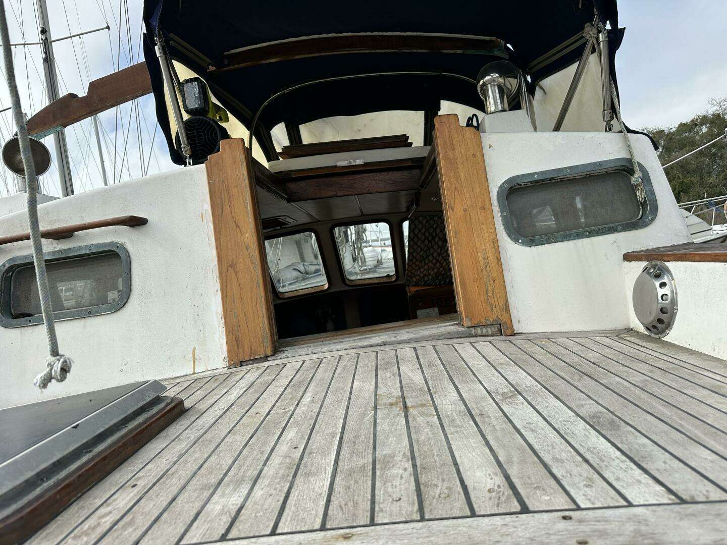 1986 Oceanic — - Image 133