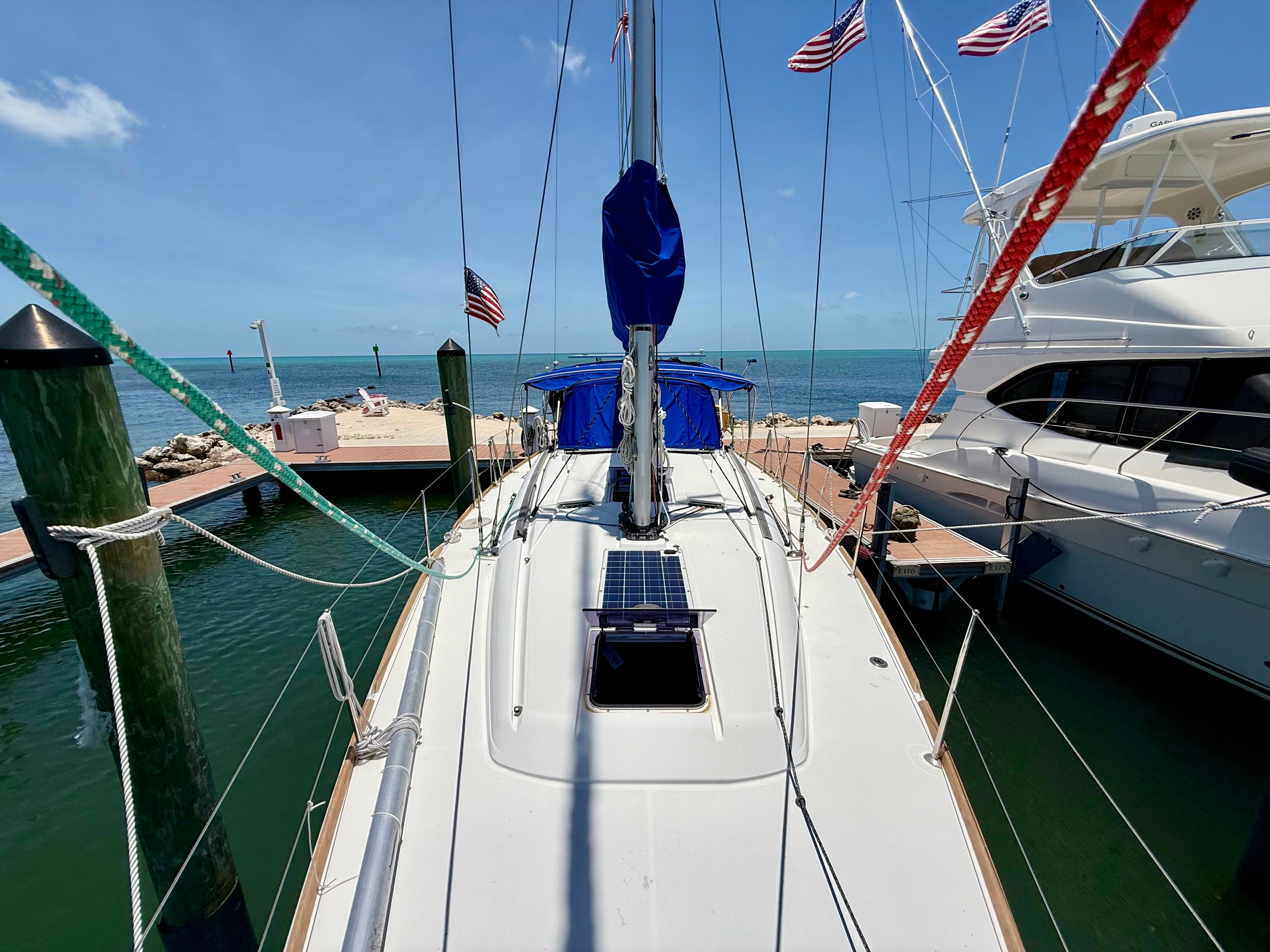 2018 Jeanneau Sun Odyssey 389 - 19