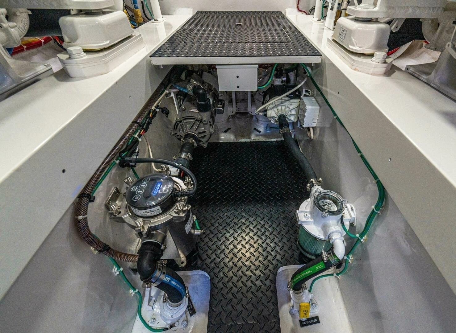 2027 Viking 64 Convertible - Image 48