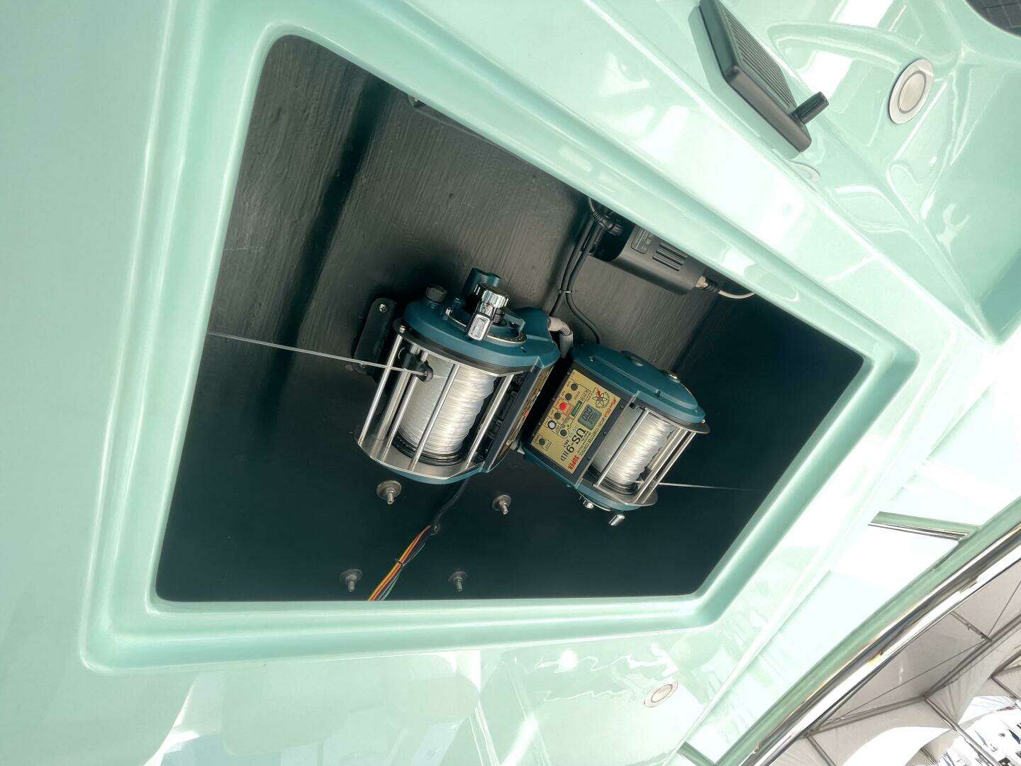 2026 Mag Bay 43 Center Console - Image 60