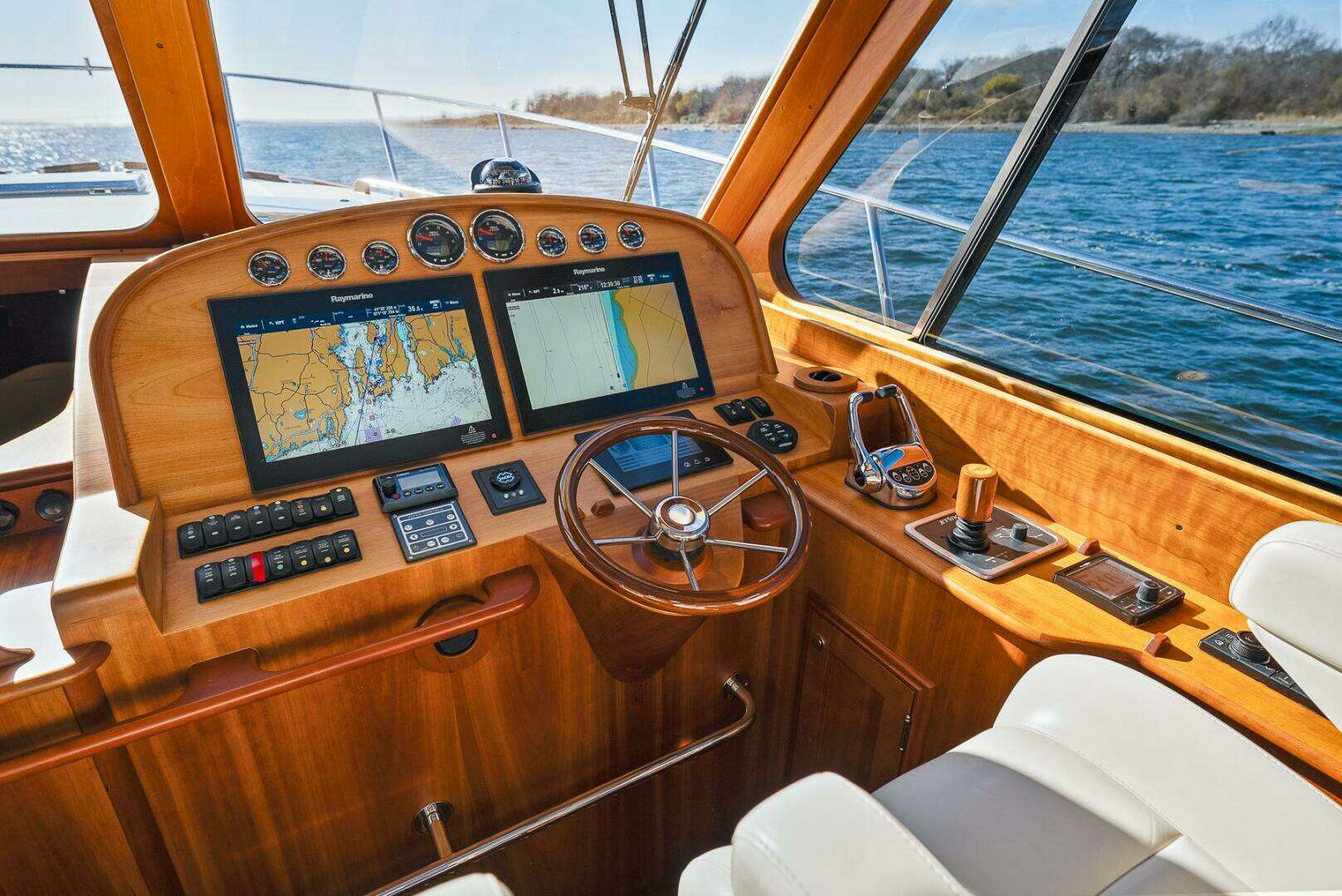 2017 Hinckley Talaria 43 - Image 22
