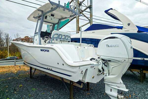2026 Sea Fox 228 Commander