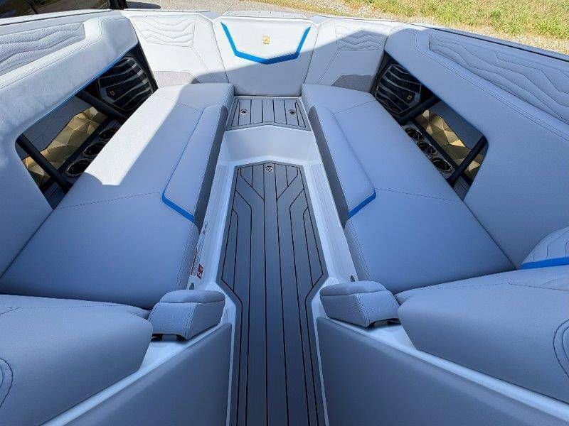 2026 Nautique G25 - 79