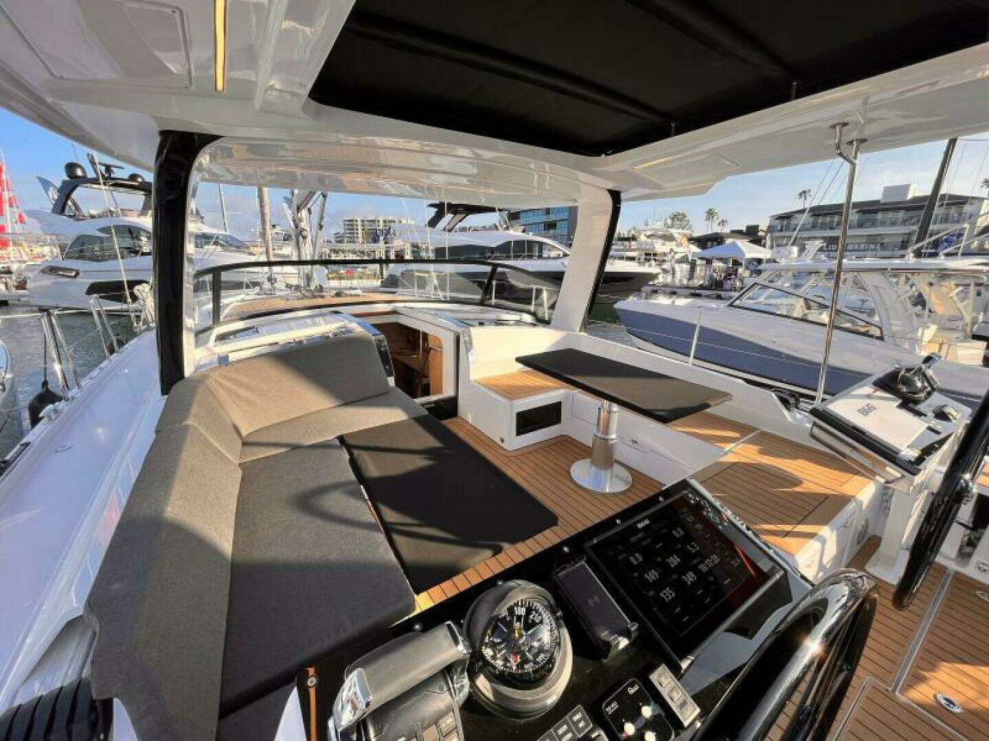2023 Hanse 460 - Image 2