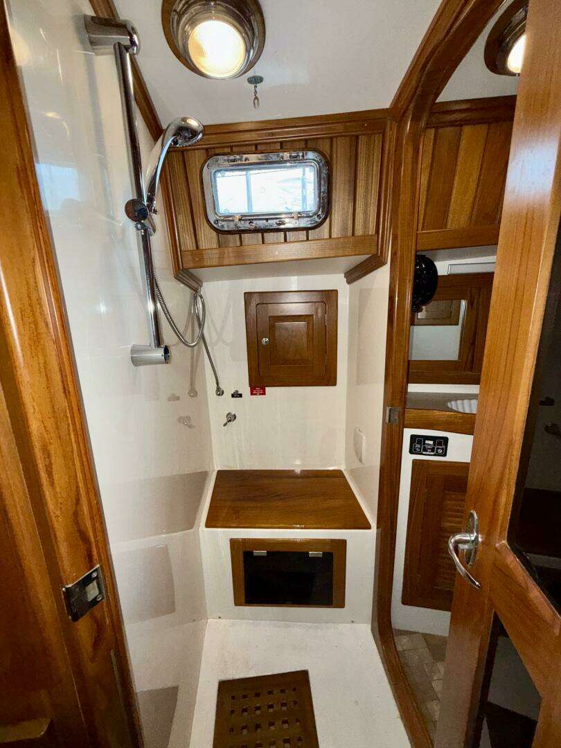 2005 Cabo Rico 42 Pilothouse - Image 17