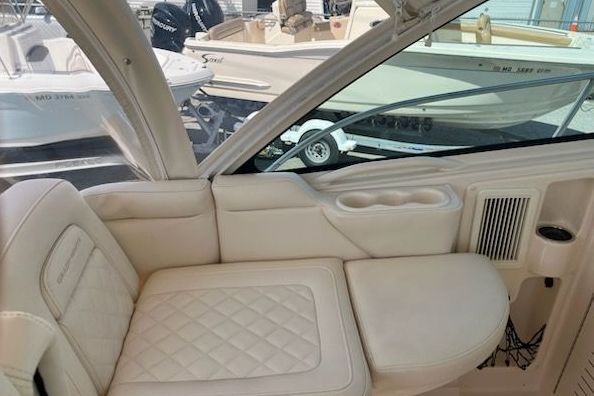2019 Grady-White Express 330 - 7