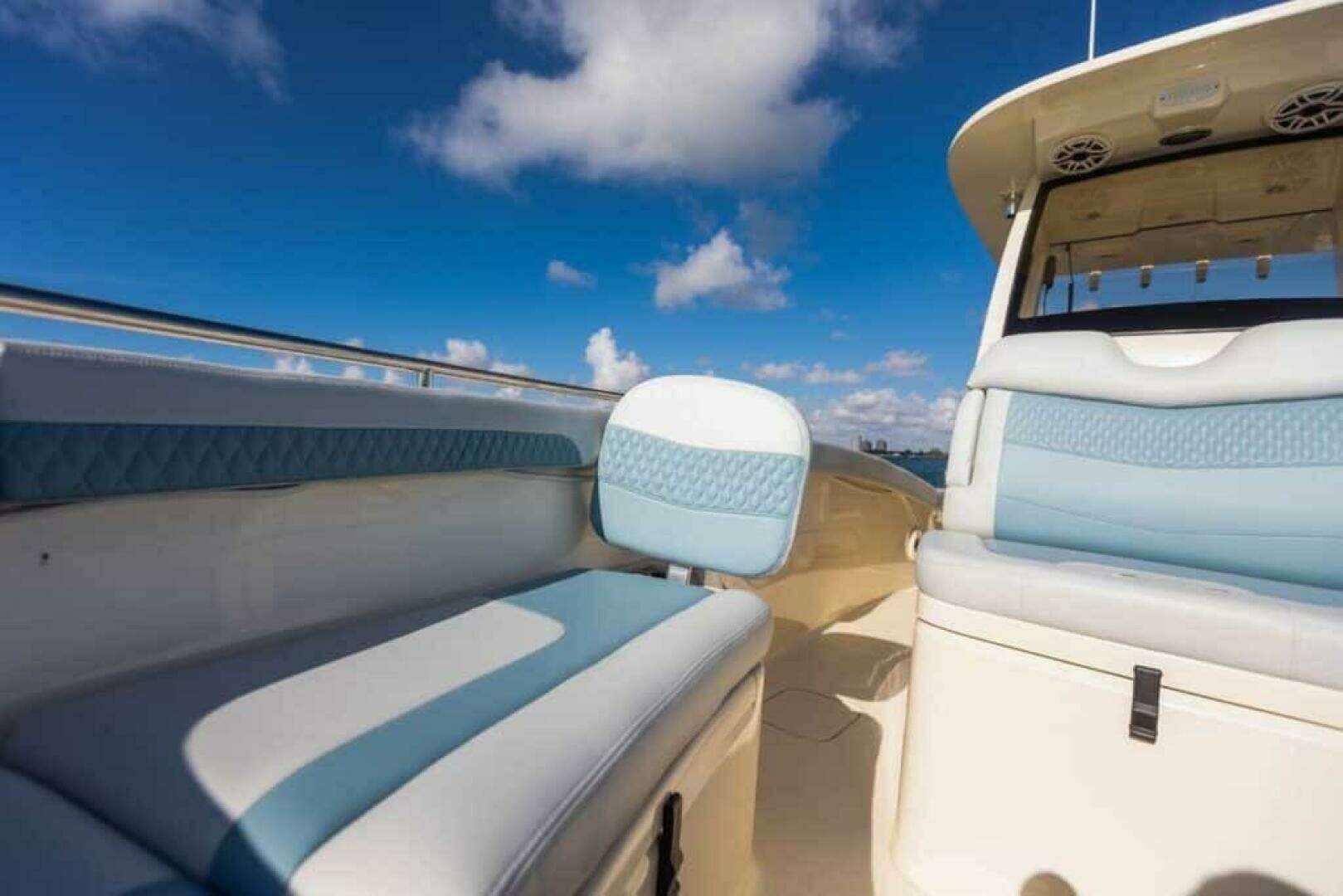 2025 Scout 260 LXF - Image 31