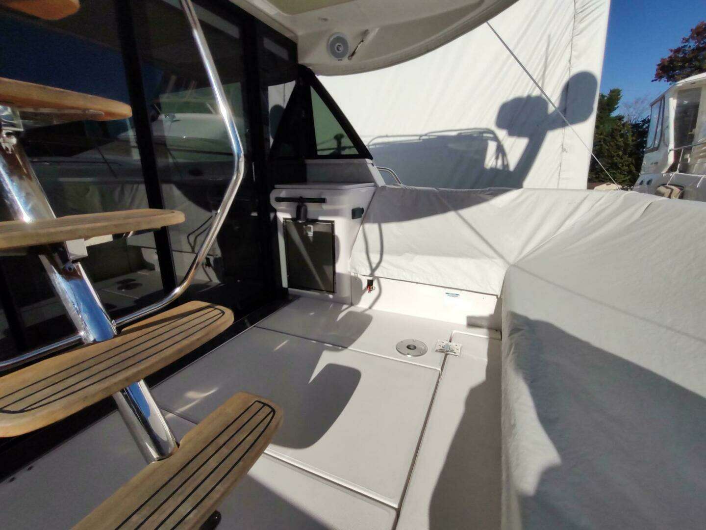 2021 Regal 42 Fly - Image 38