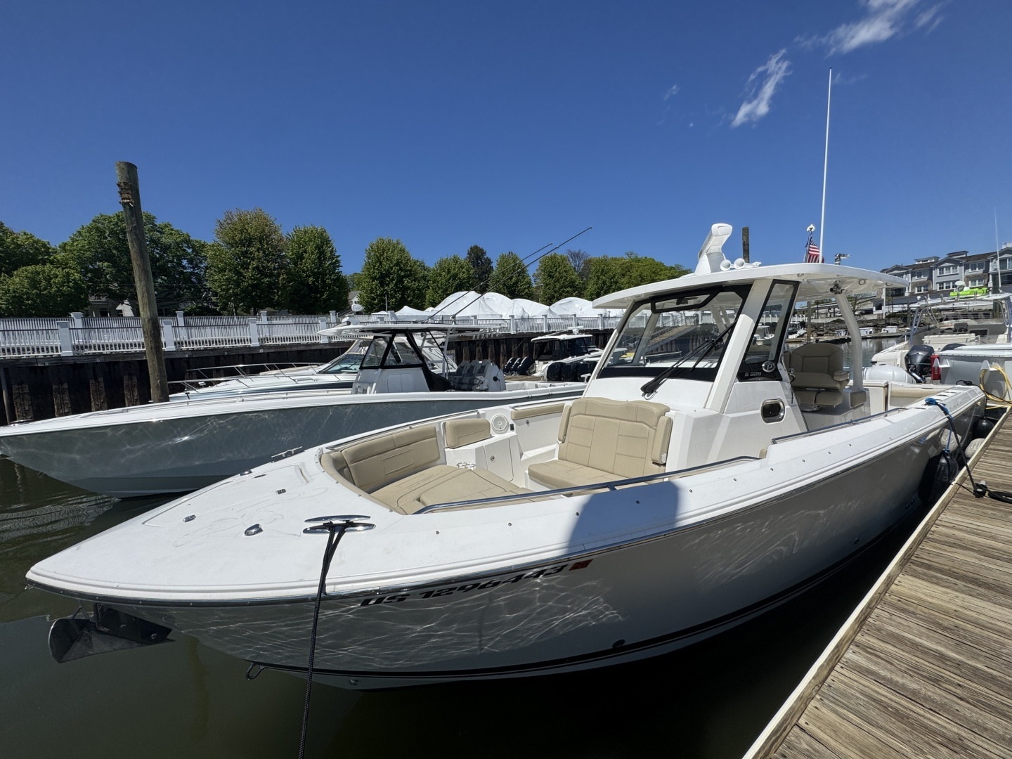 2019 Pursuit S 328 Sport - Image 2