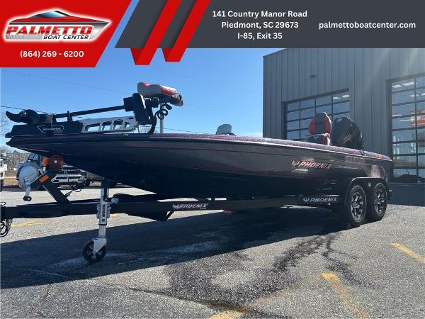 2025 Phoenix 920 Elite boat at Palmetto Boat Center, Piedmont, SC.