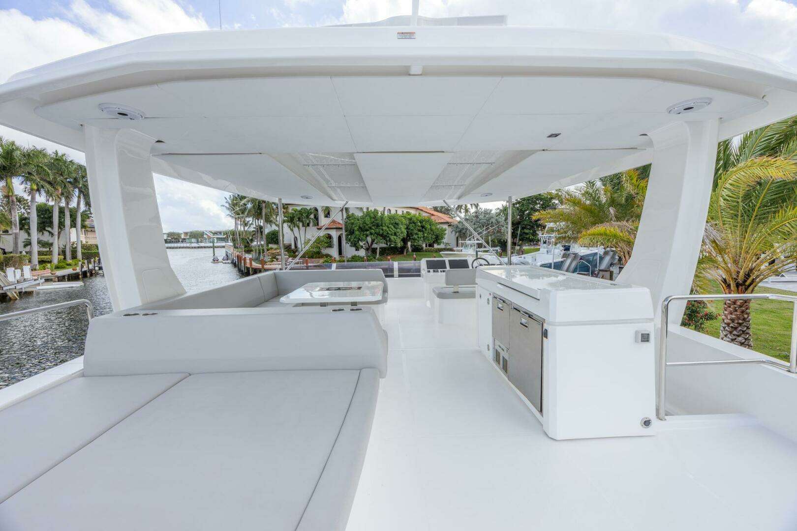 2024 Leopard 53 Powercat - Image 26