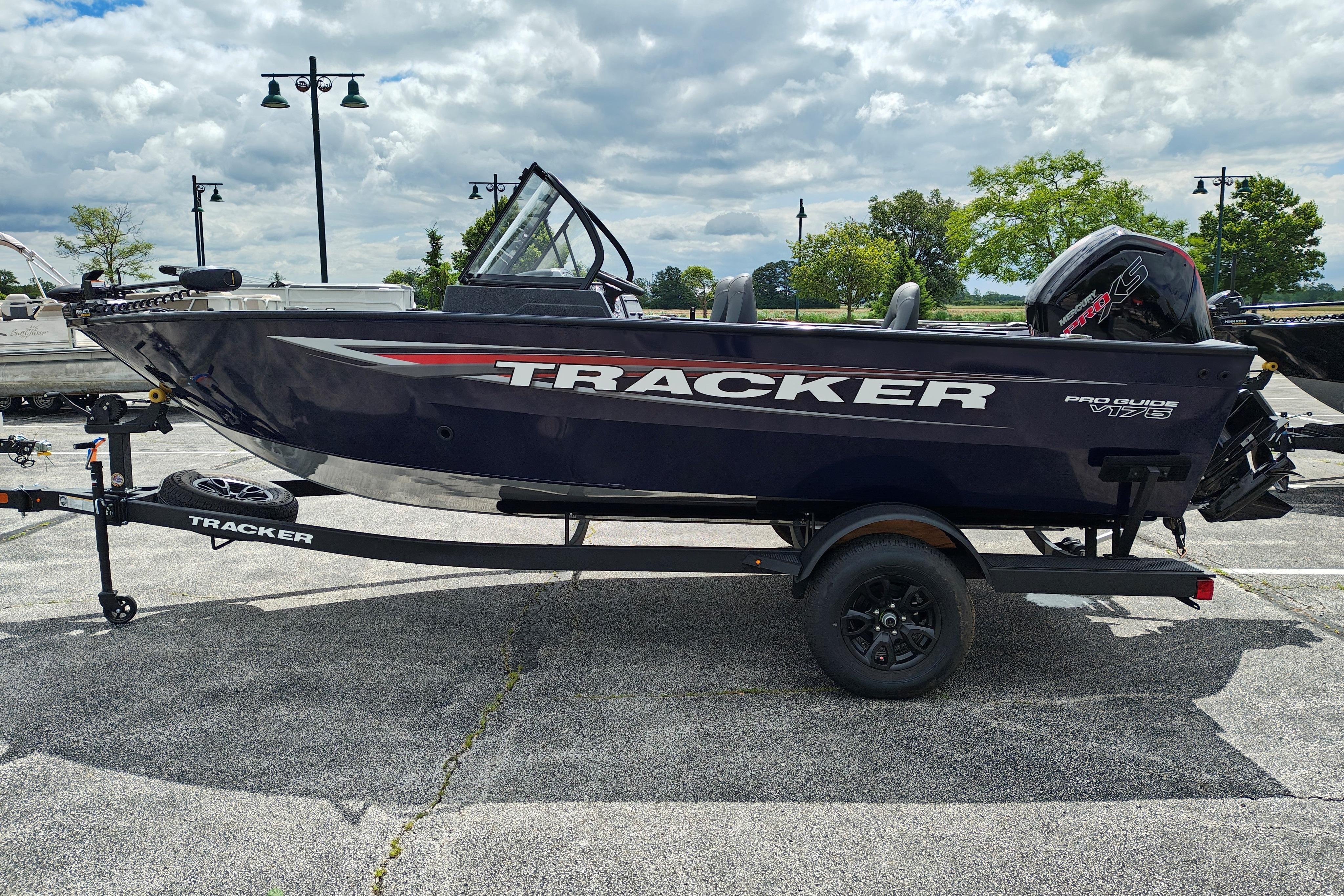 2026 Tracker Pro Guide V-175 WT