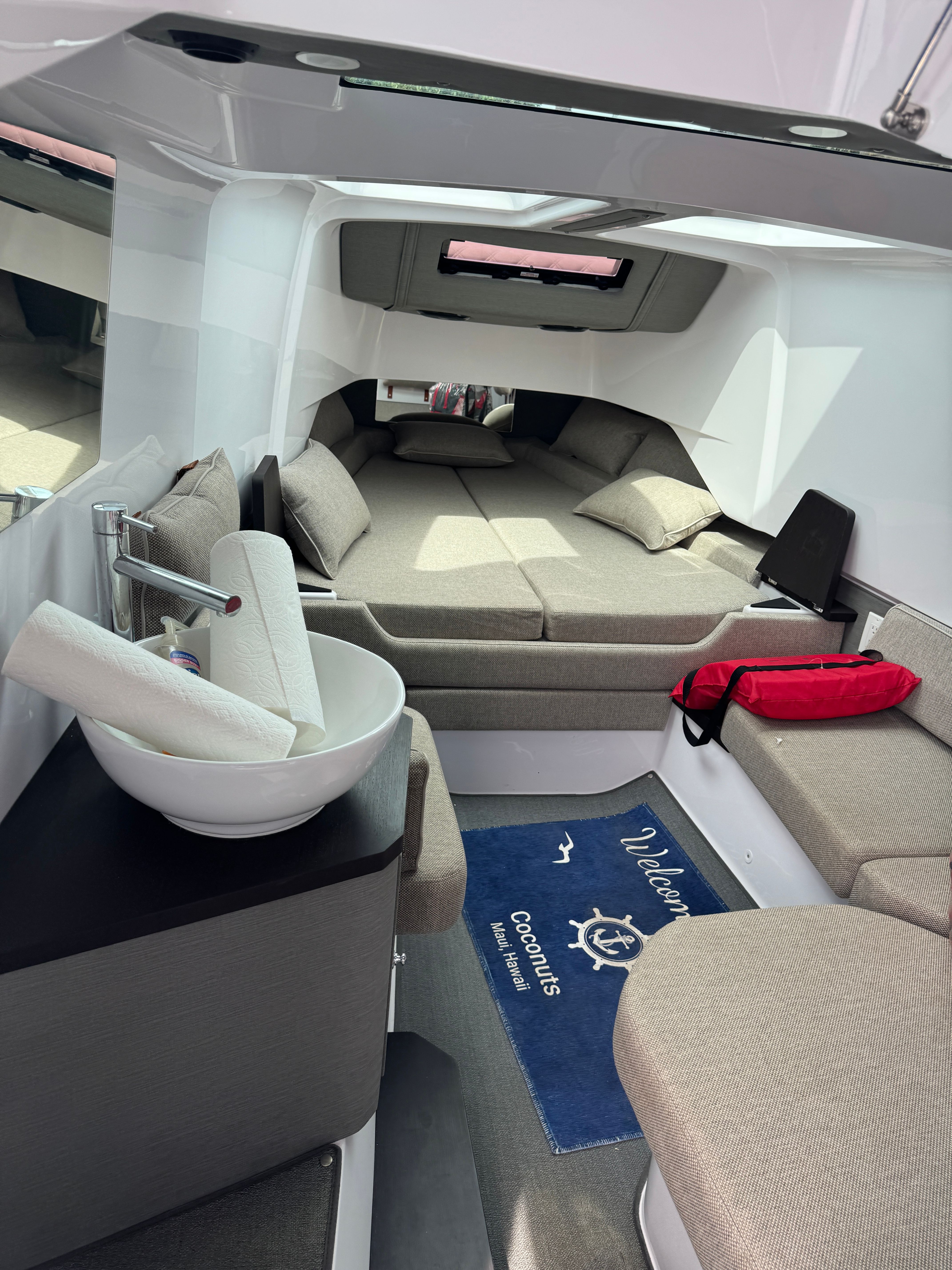 2022 Axopar Brabus 37 XC Cross Cabin - 4