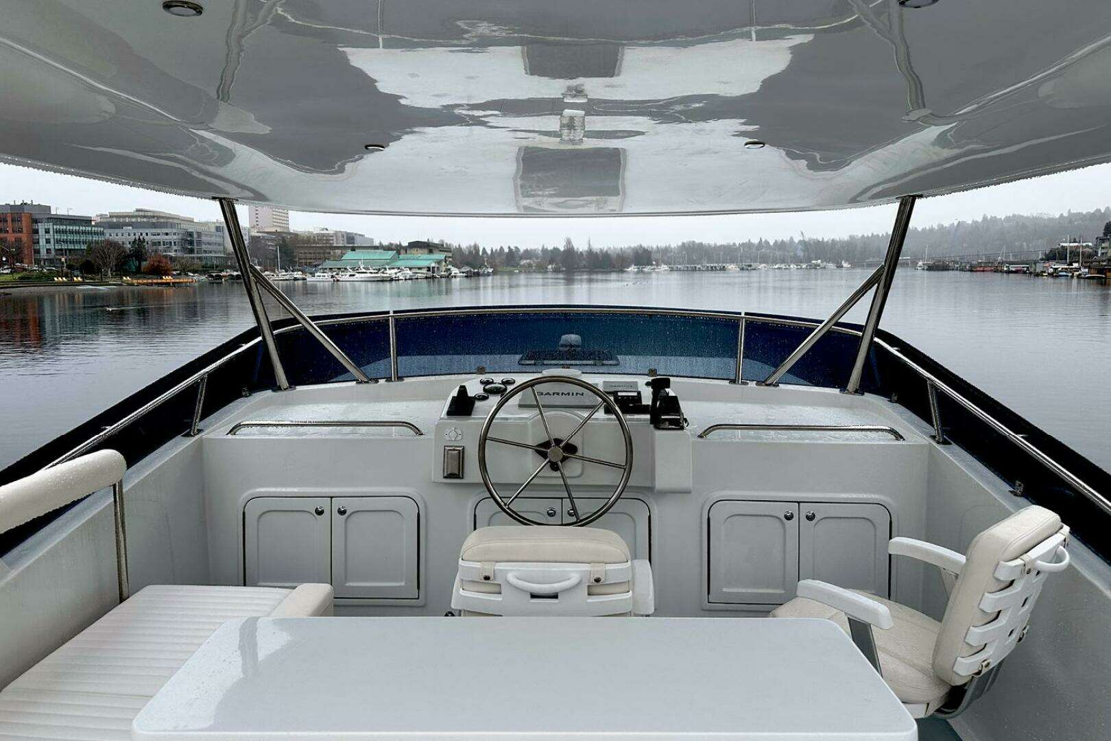 2026 Helmsman Trawlers 46 Pilothouse - Image 15
