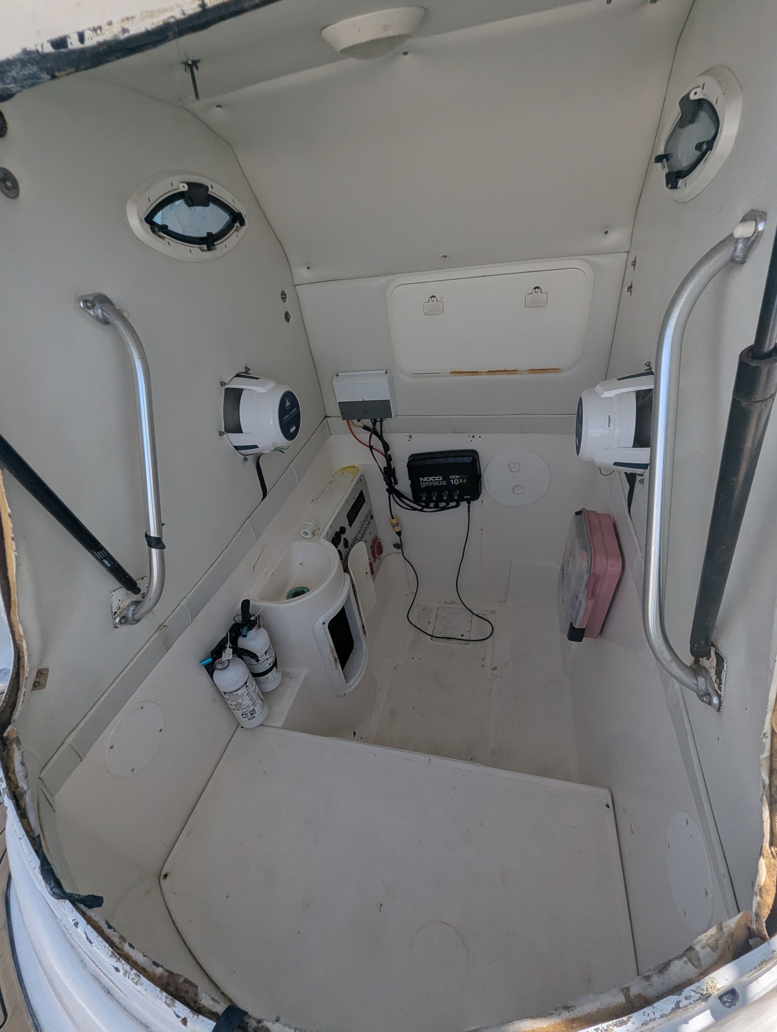 Interior of a 2005 Wellcraft 35 CCF boat with equipment.