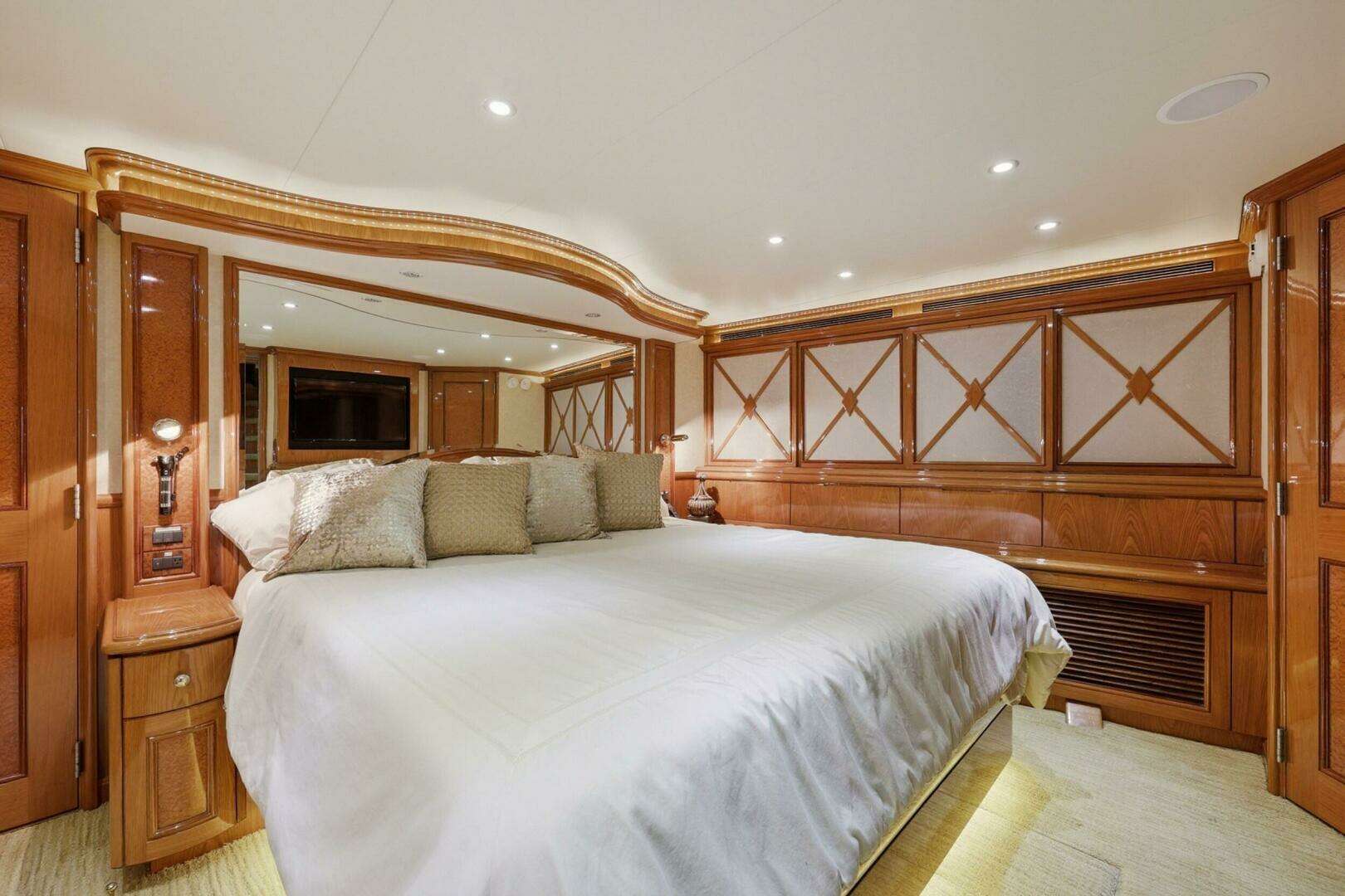 2008 Cheoy Lee 95 Motor Yacht - Image 49
