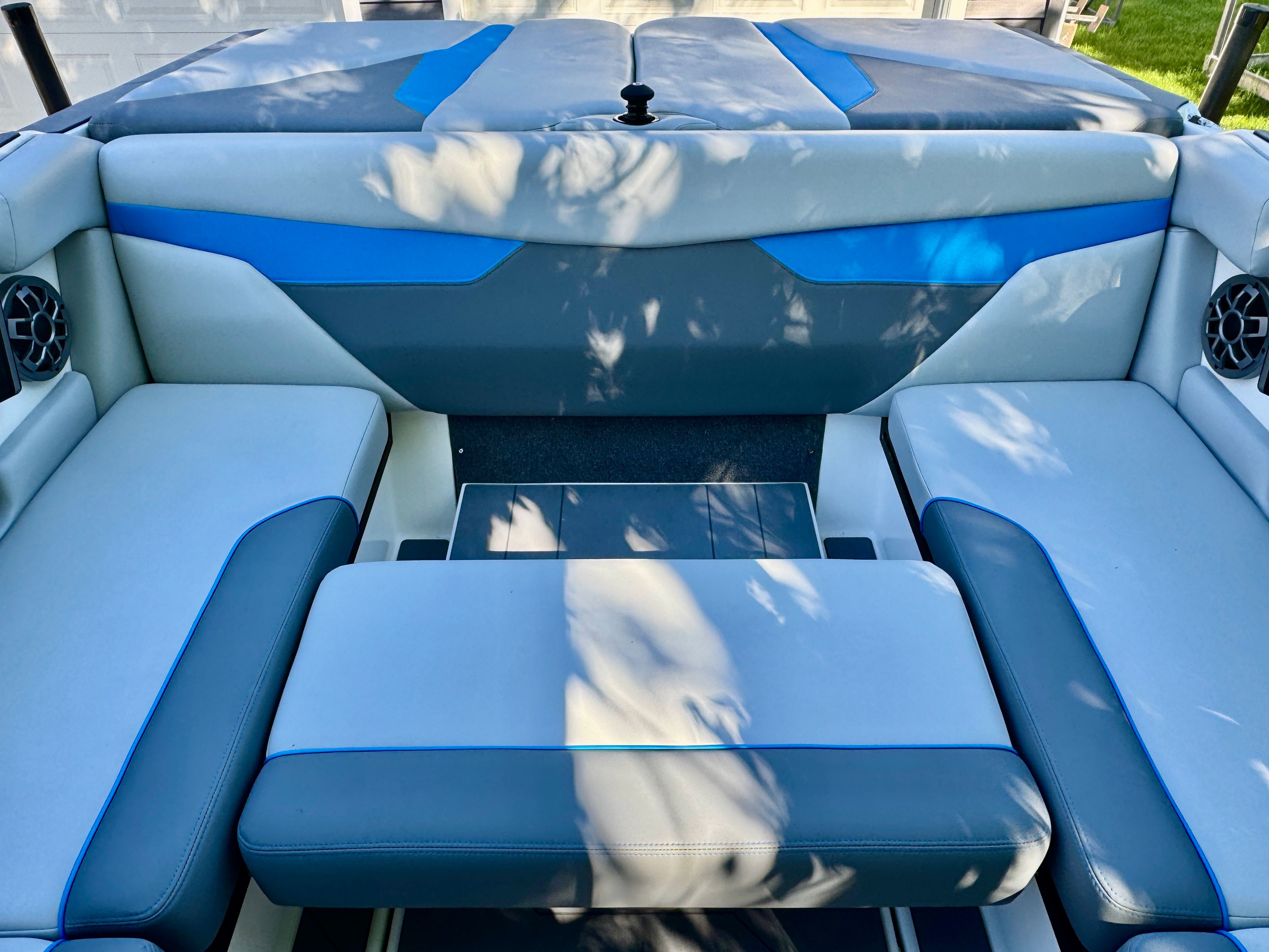 2022 Axis Wake Research A24 - 33