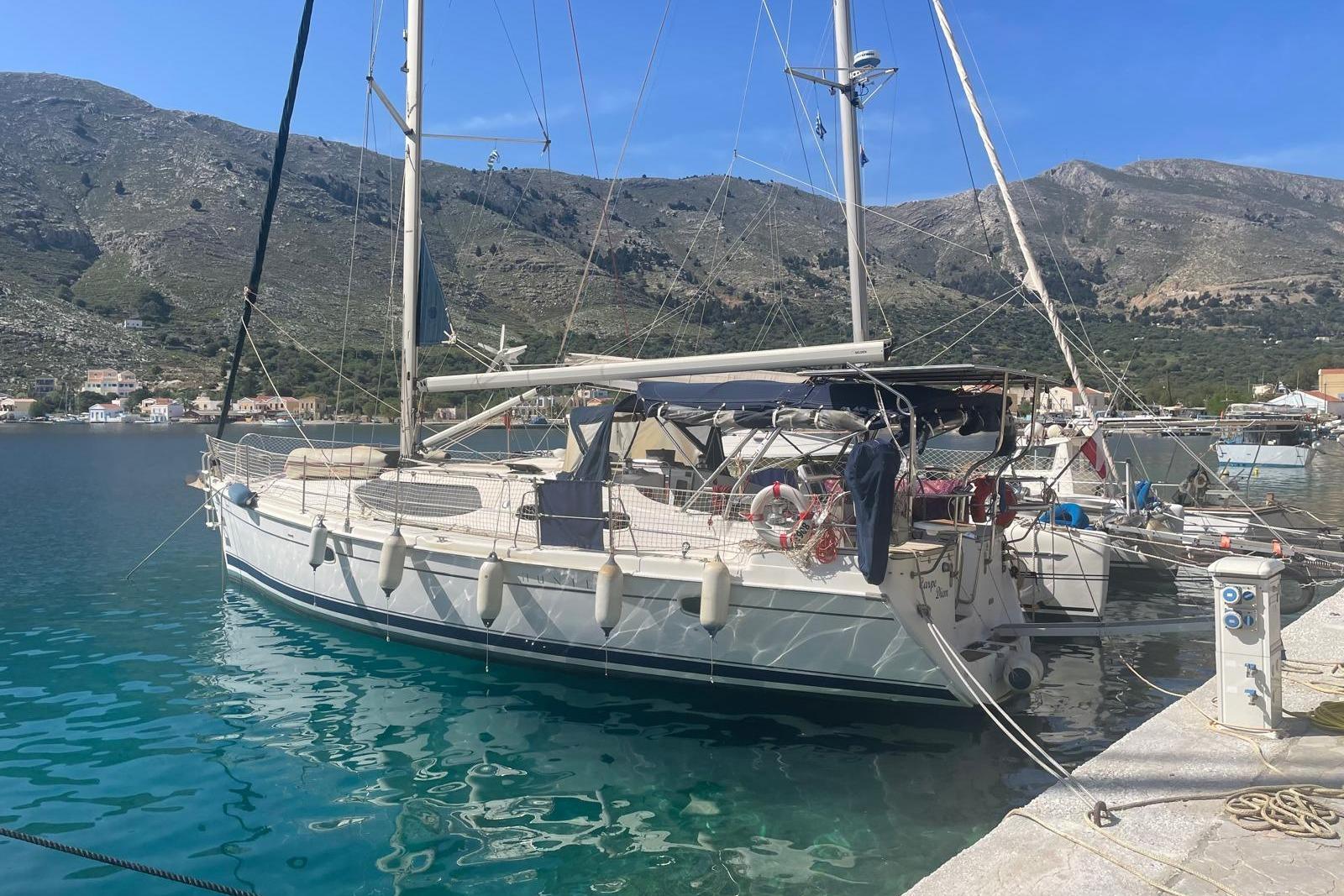 2010 Hunter 45 Deck Salon